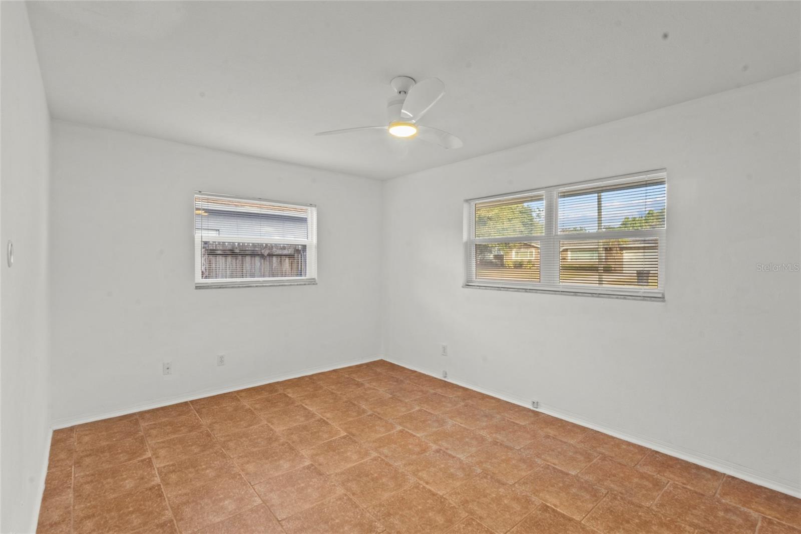 SUMMIT GROVE 2ND ADD - Residential