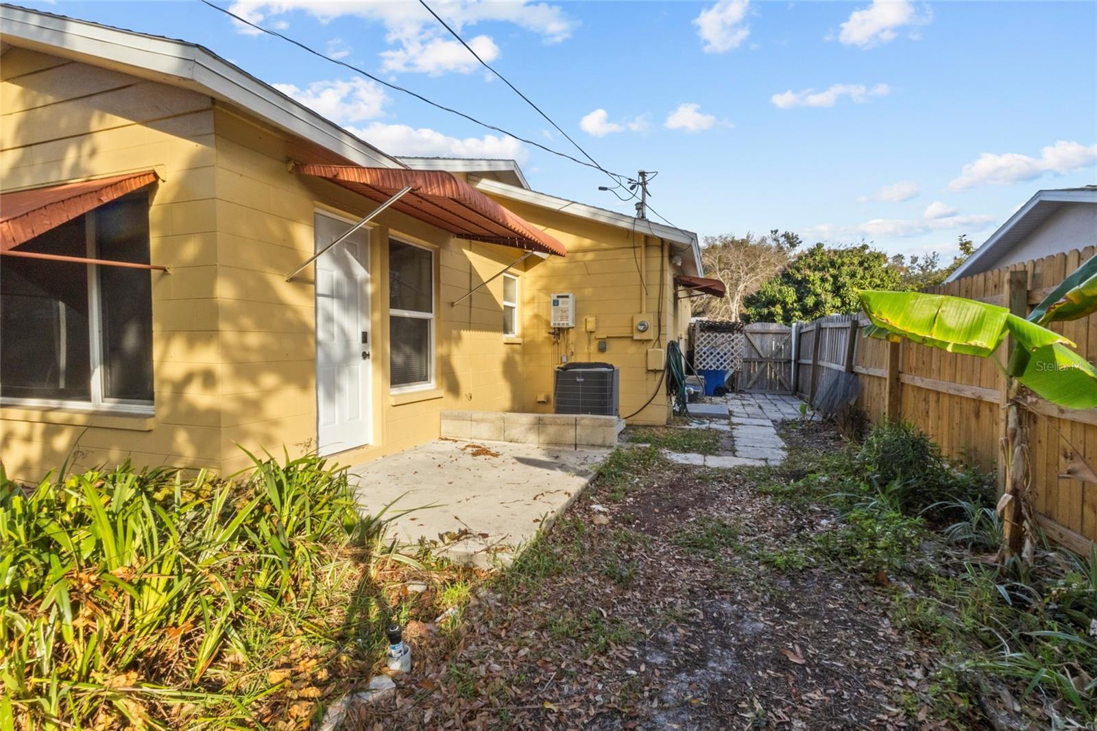 SUMMIT GROVE 2ND ADD - Residential