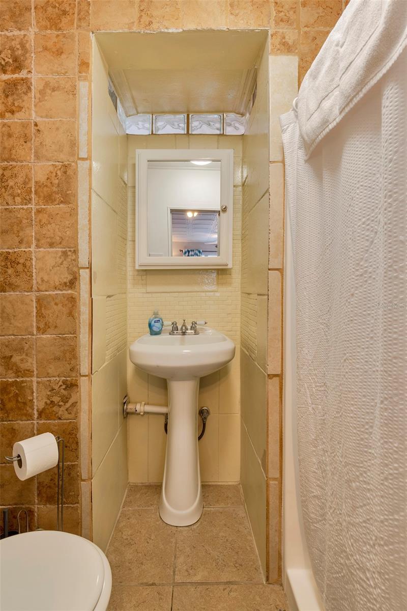 ST PETERSBURG BEACH REP - Residential Income