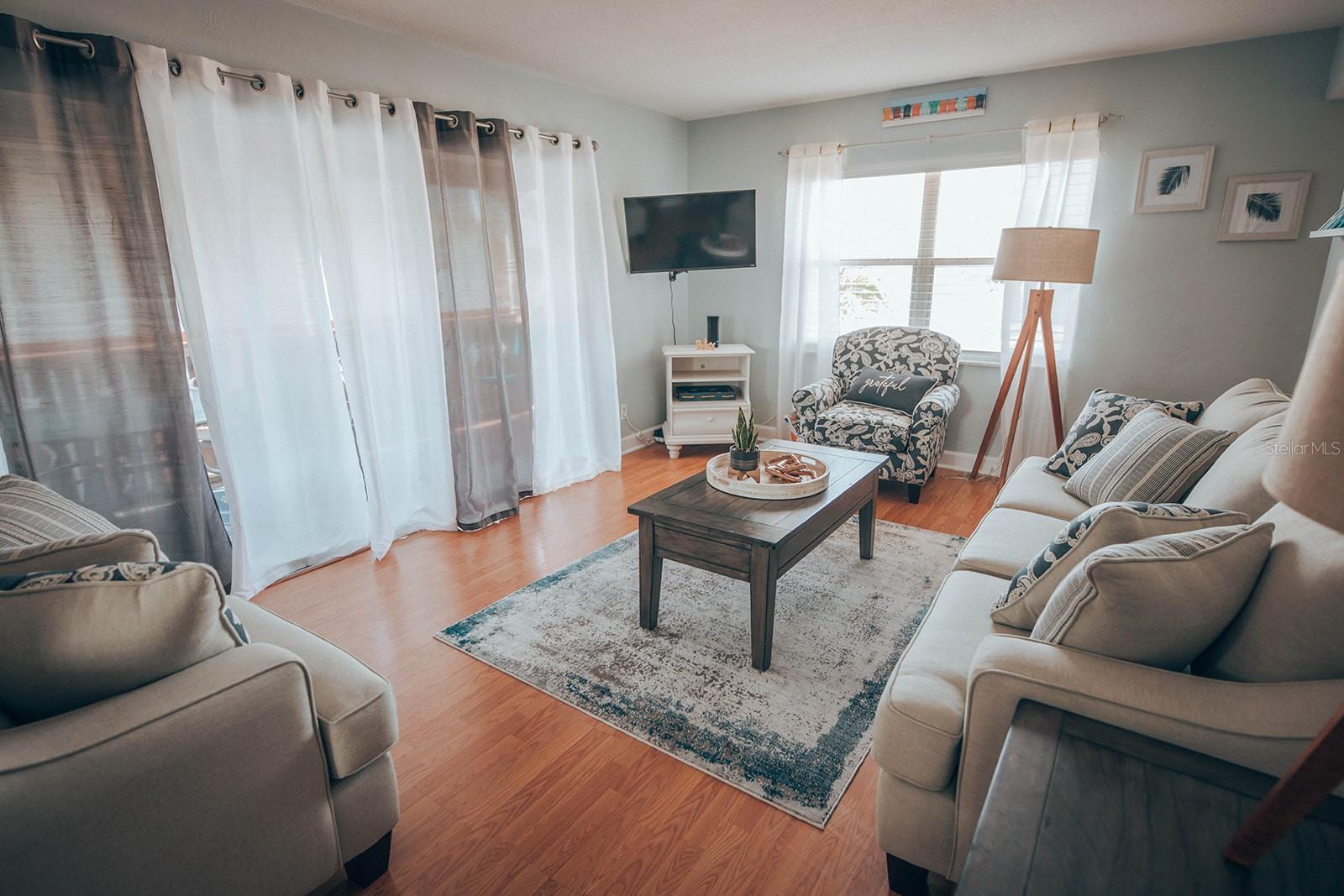 ST PETERSBURG BEACH REP - Residential Income