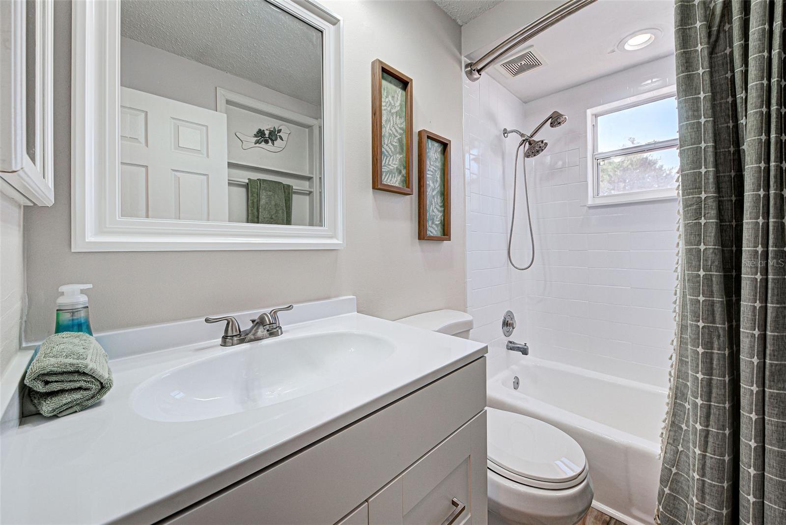 BAY VISTA BLVD ADD 03 - Residential