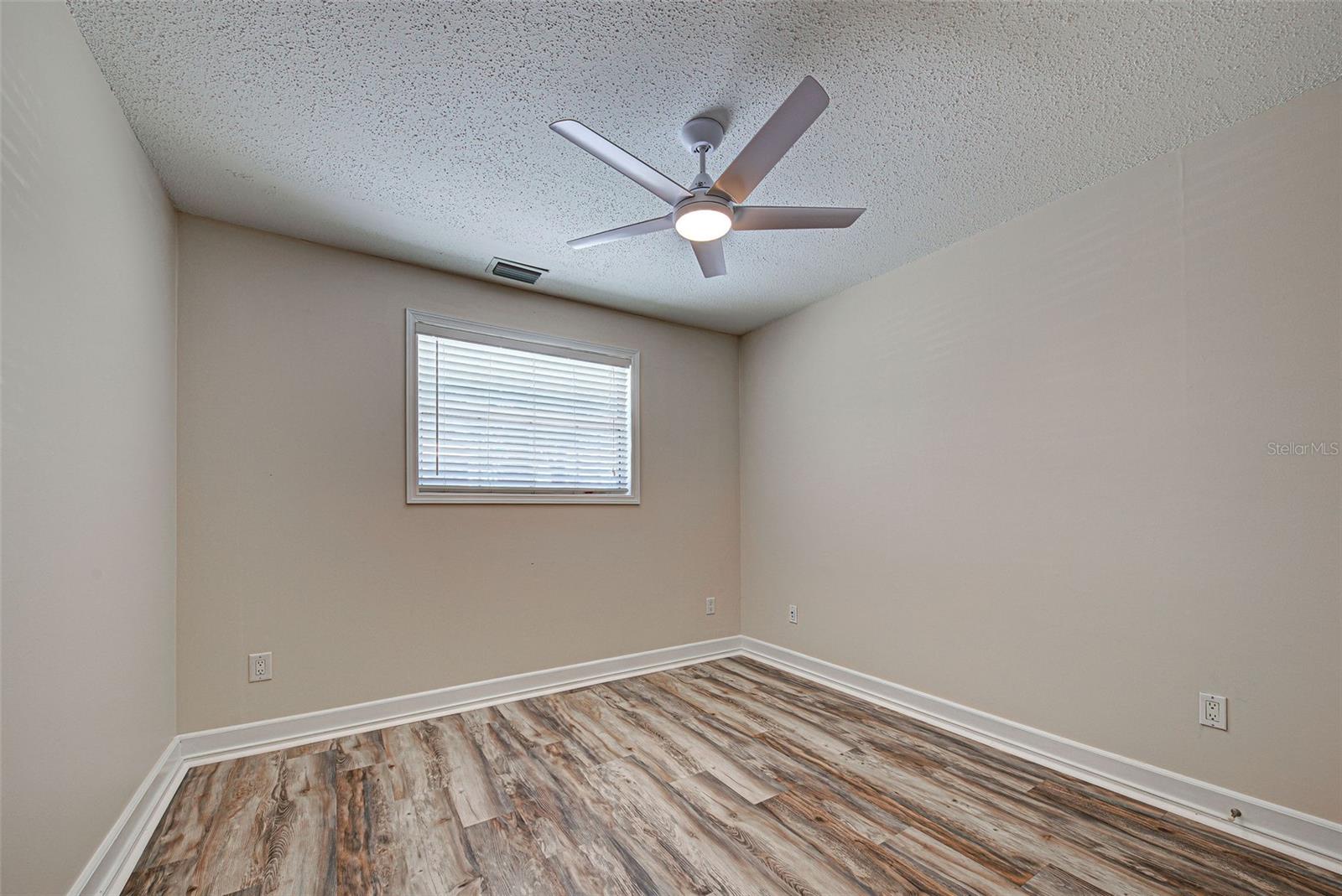 BAY VISTA BLVD ADD 03 - Residential