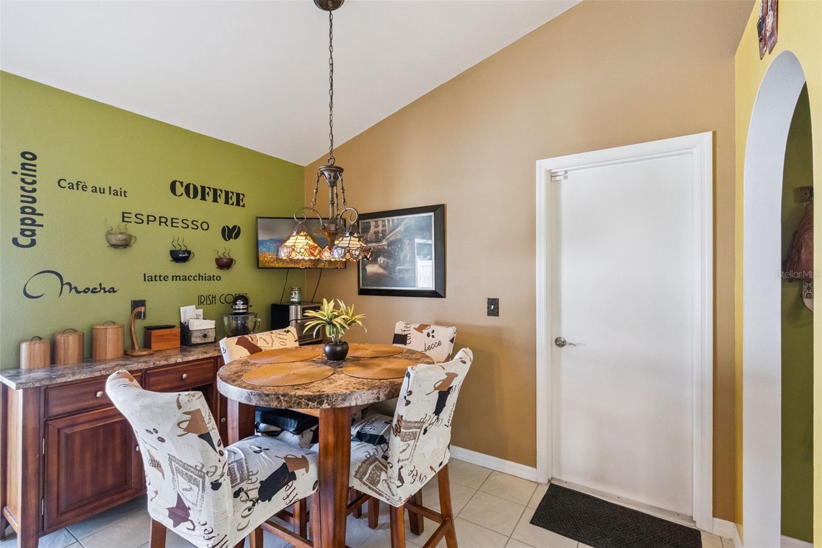 8741 CLAIBORNE COURT