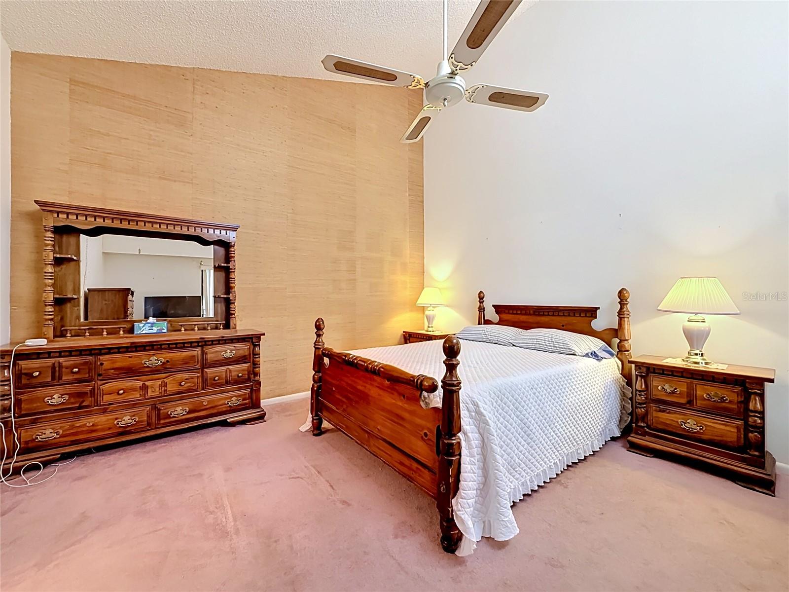 STONEBRIDGE - Residential