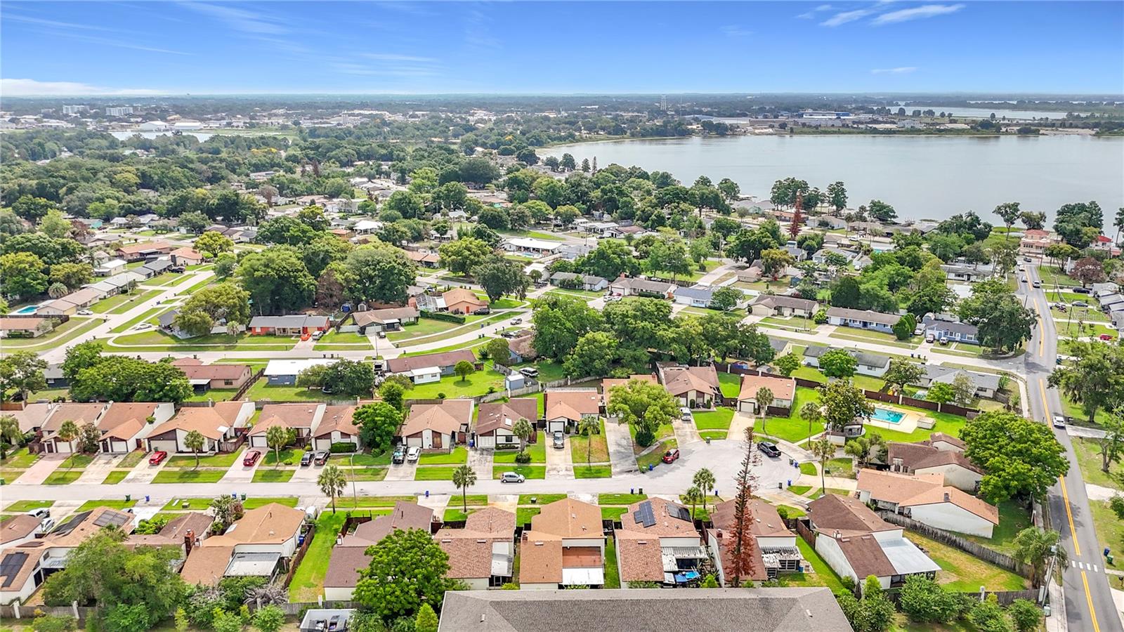 STONEBRIDGE - Residential