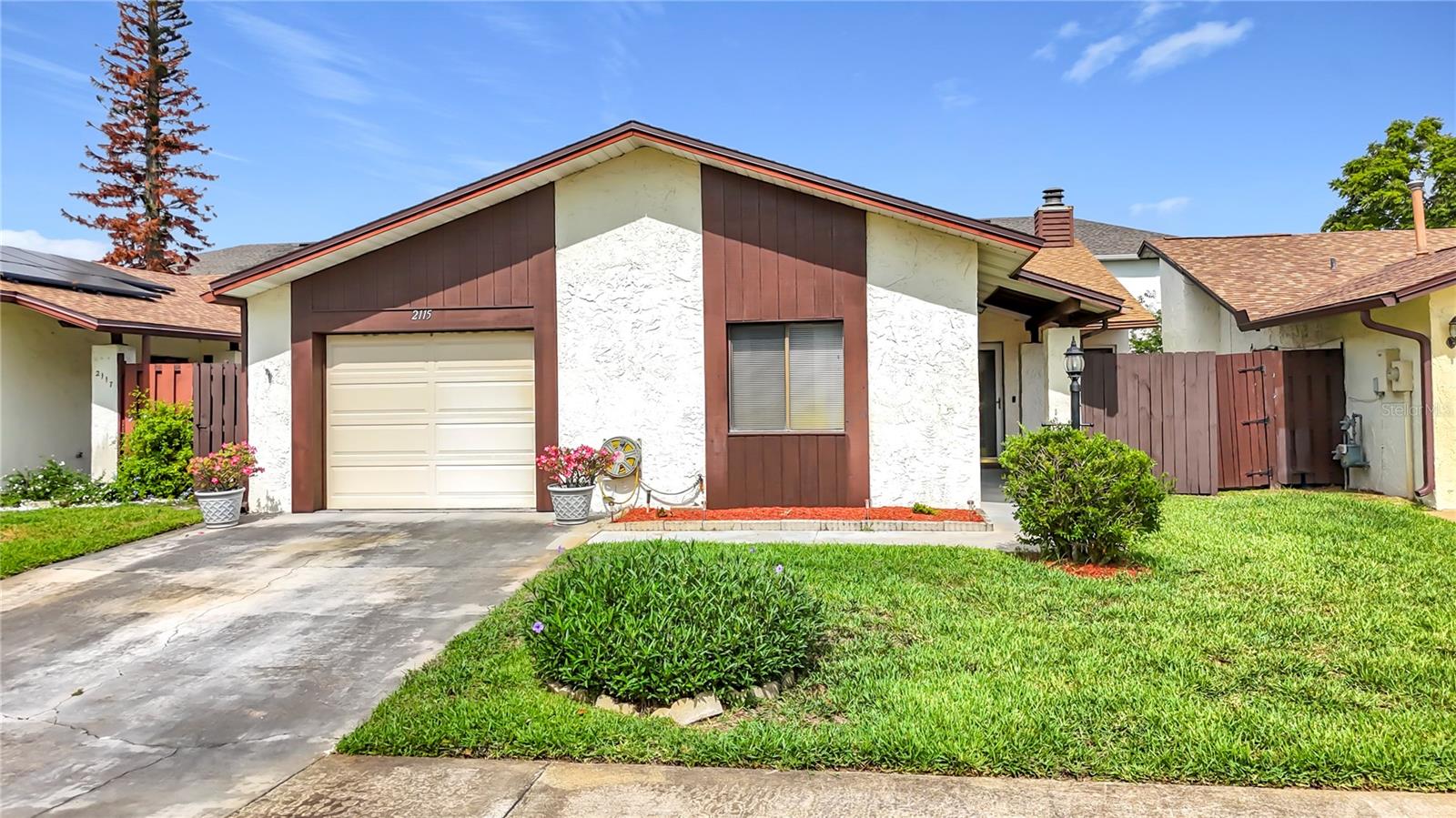 STONEBRIDGE - Residential