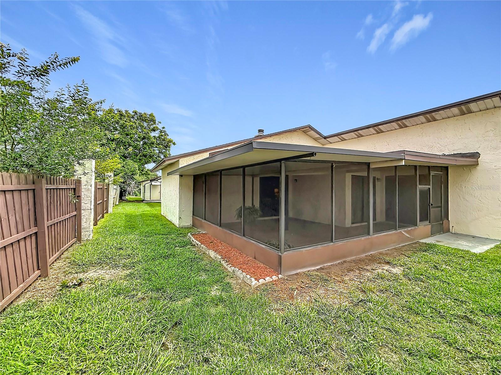 STONEBRIDGE - Residential