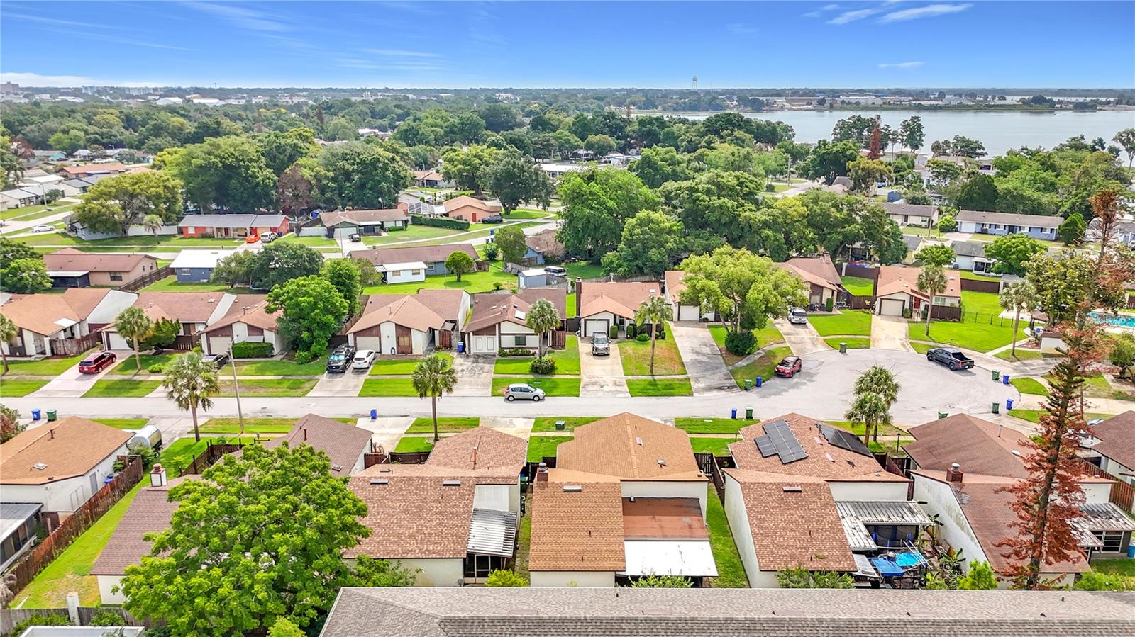 STONEBRIDGE - Residential
