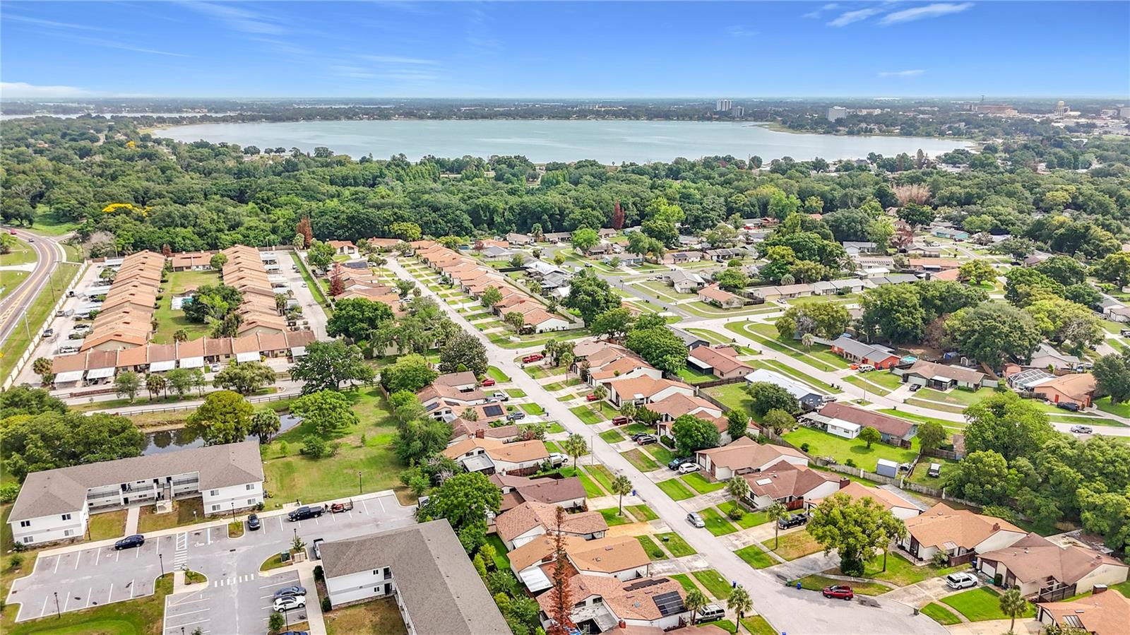 STONEBRIDGE - Residential