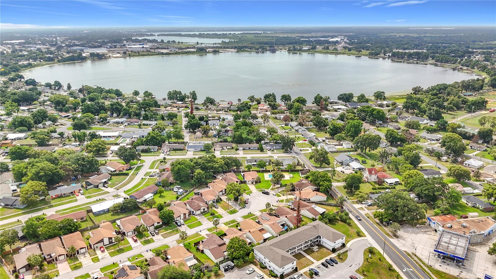 STONEBRIDGE - Residential