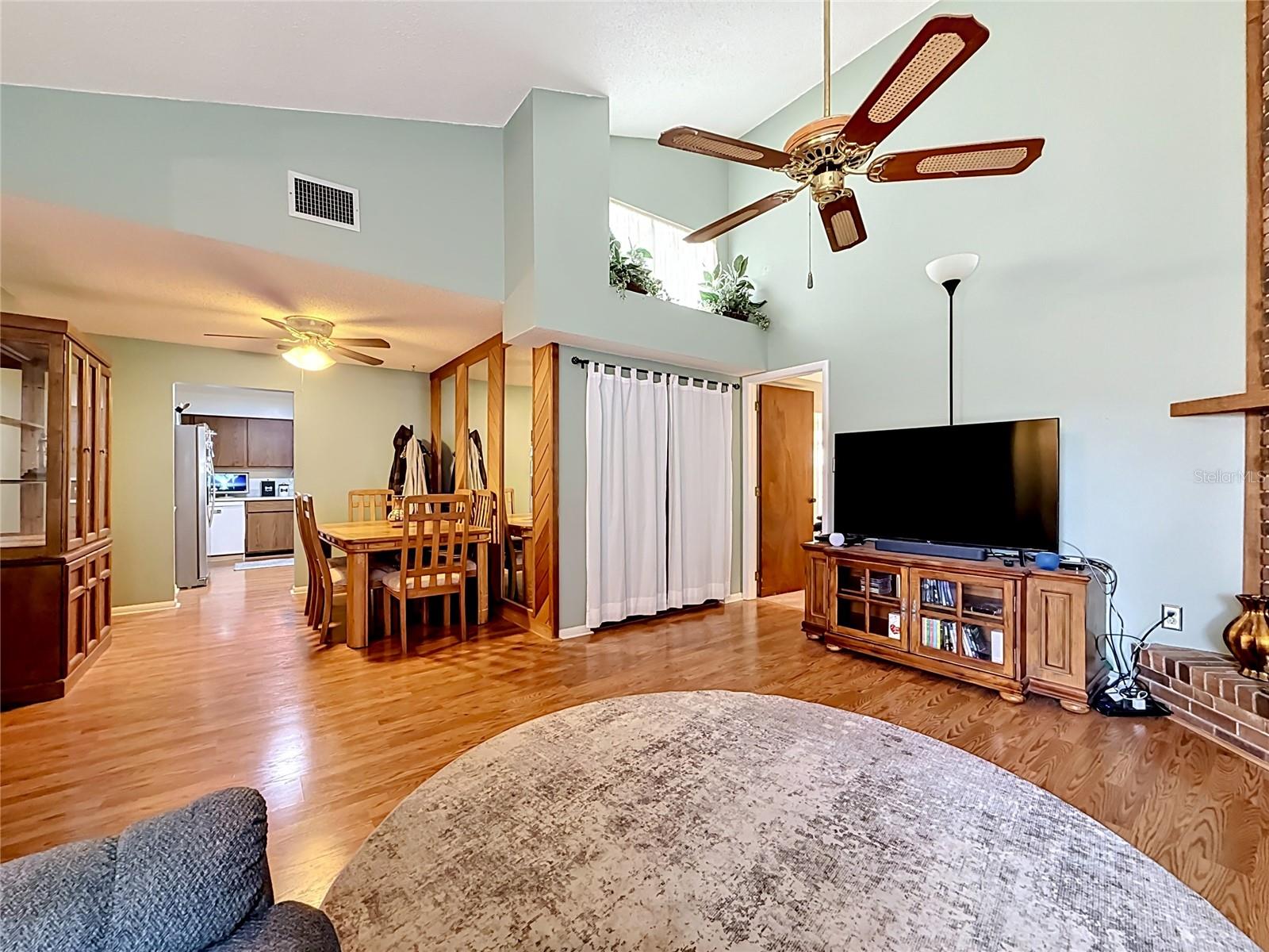 STONEBRIDGE - Residential