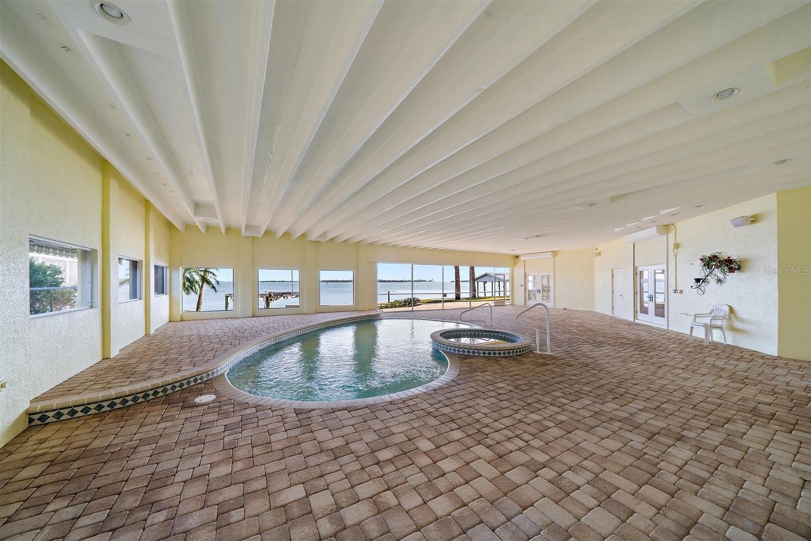 GROVE CITY SHORES E 07 - Residential