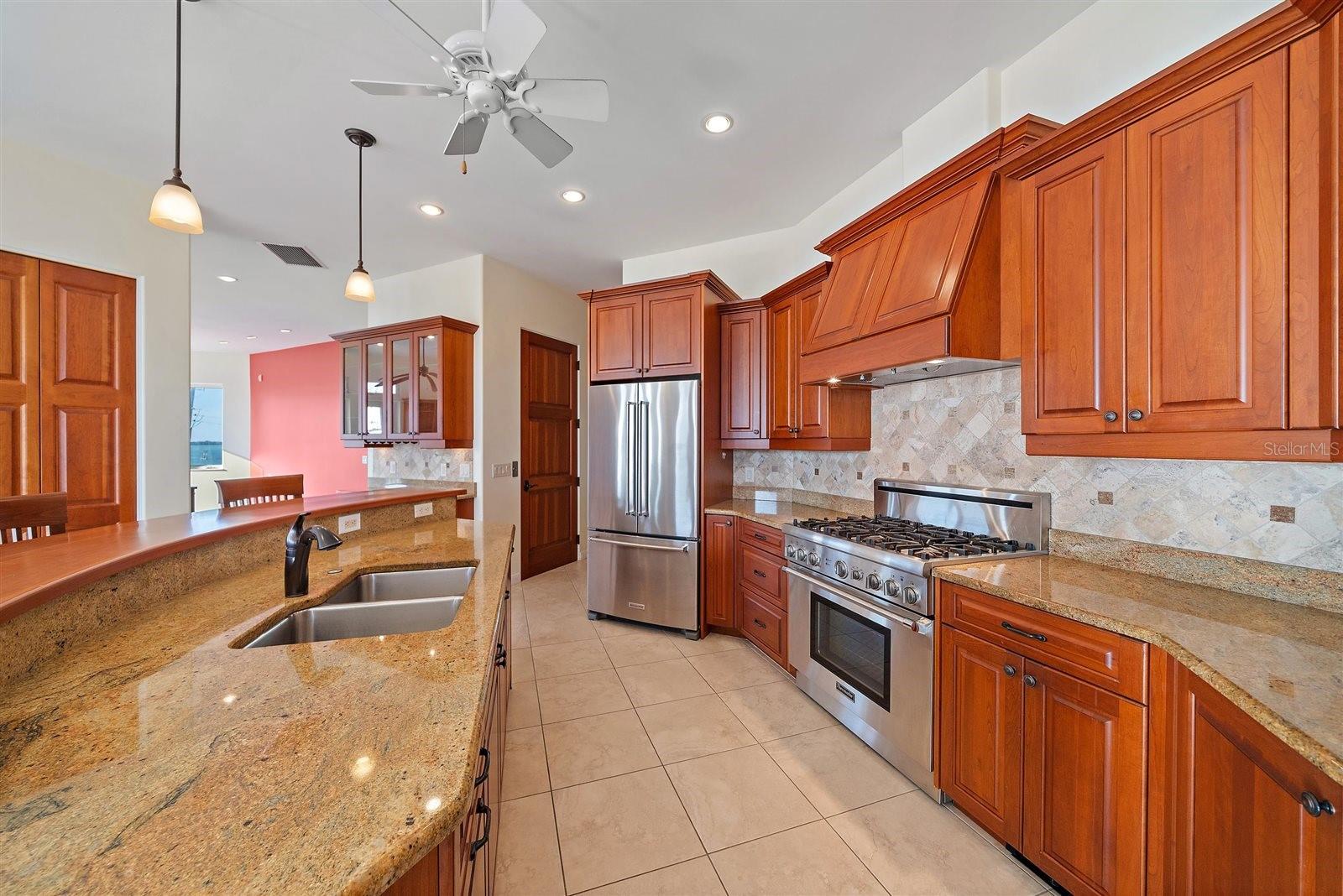 GROVE CITY SHORES E 07 - Residential