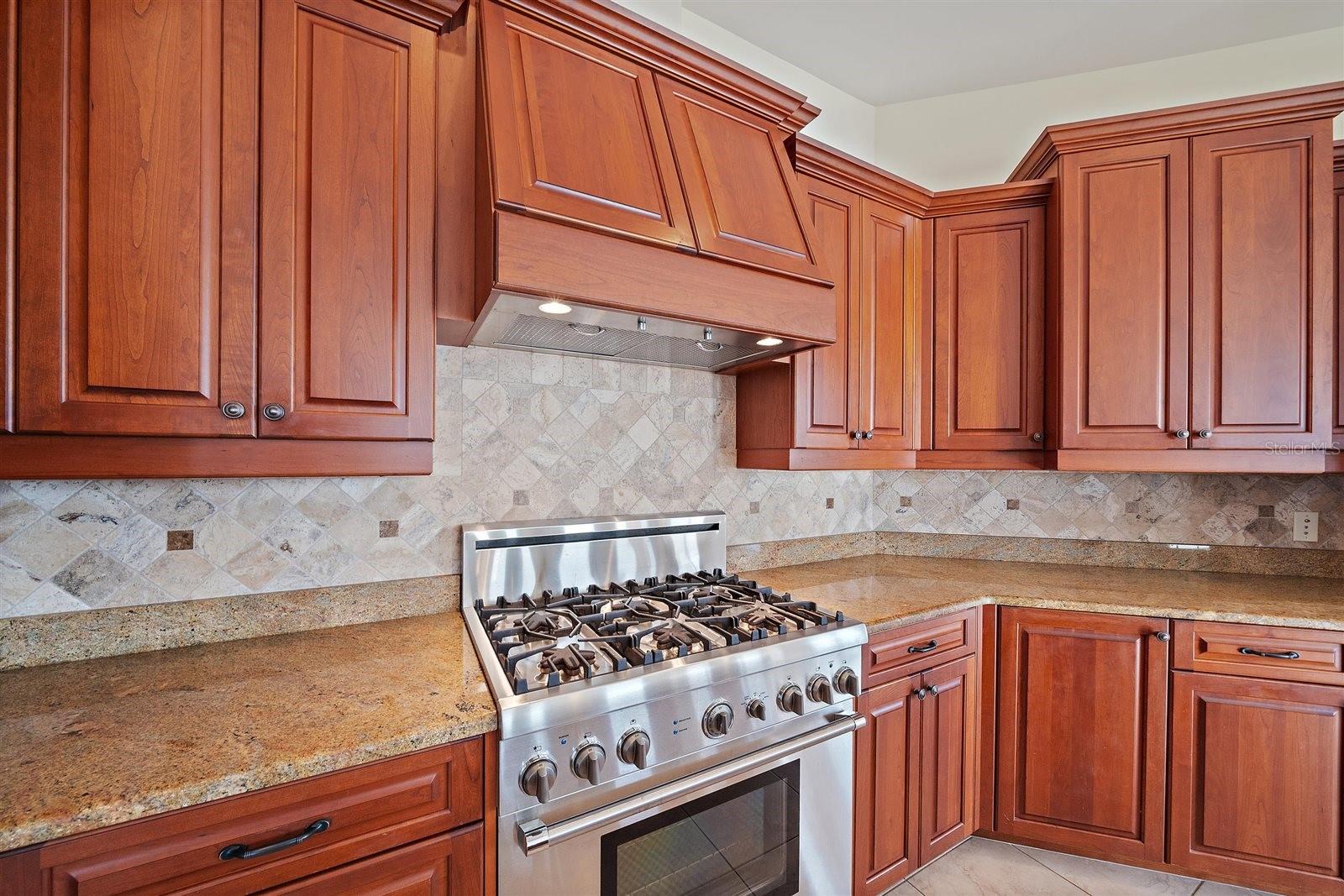 GROVE CITY SHORES E 07 - Residential