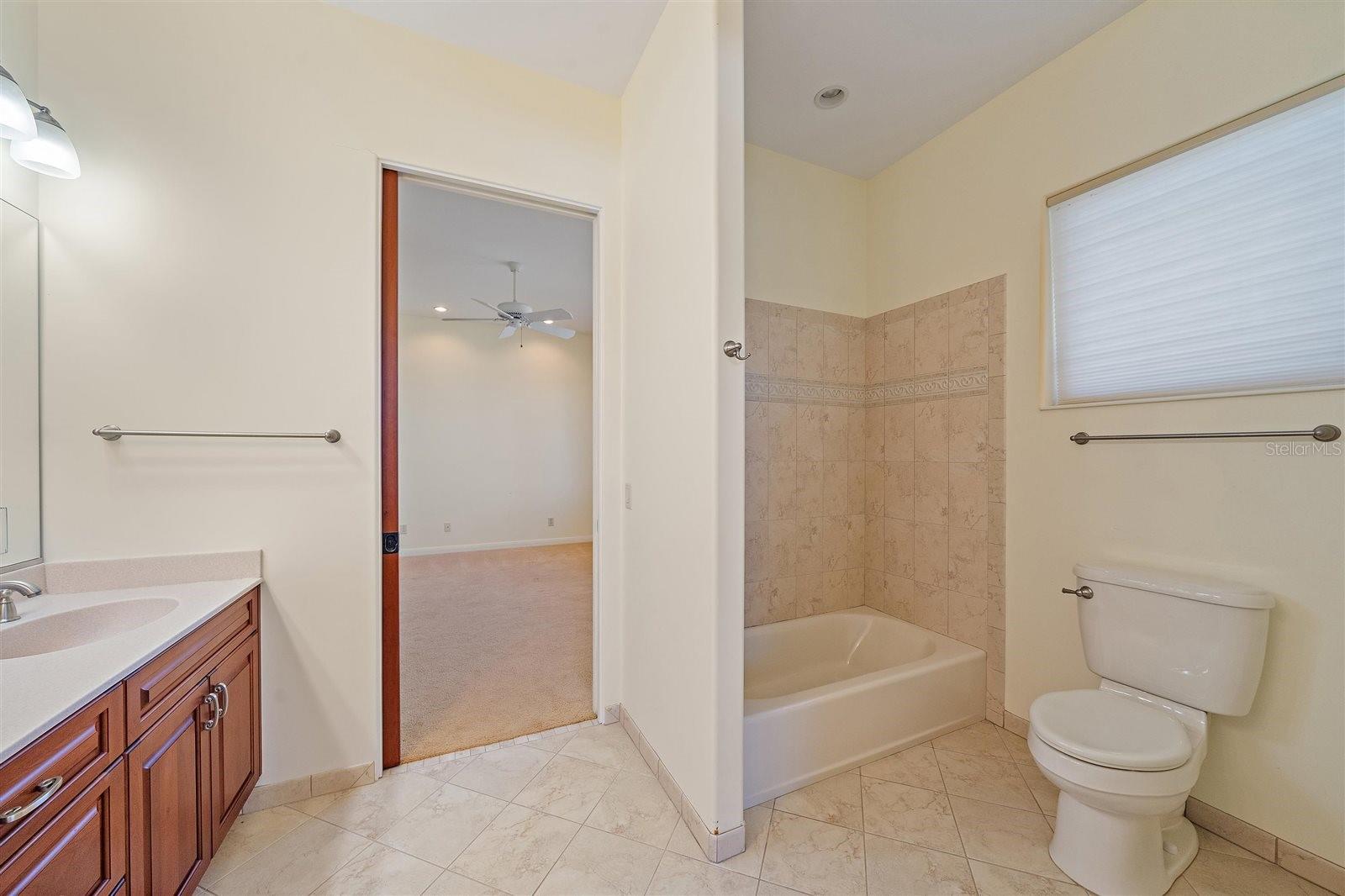 GROVE CITY SHORES E 07 - Residential