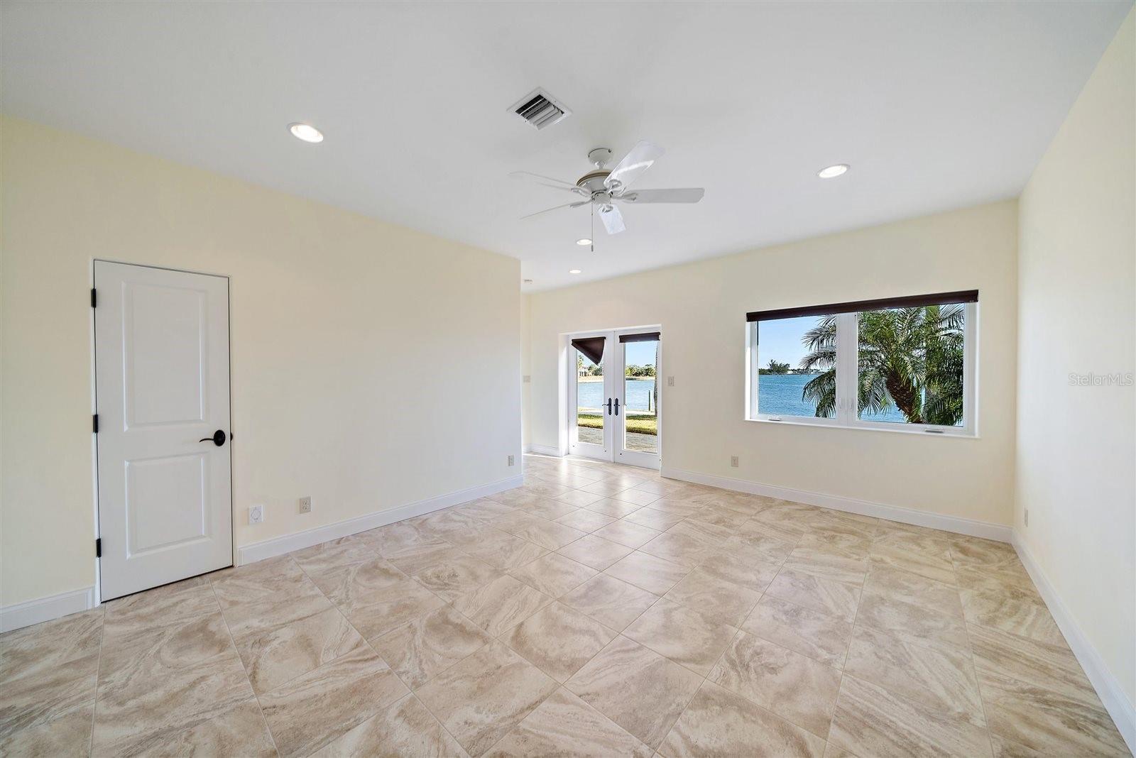 GROVE CITY SHORES E 07 - Residential