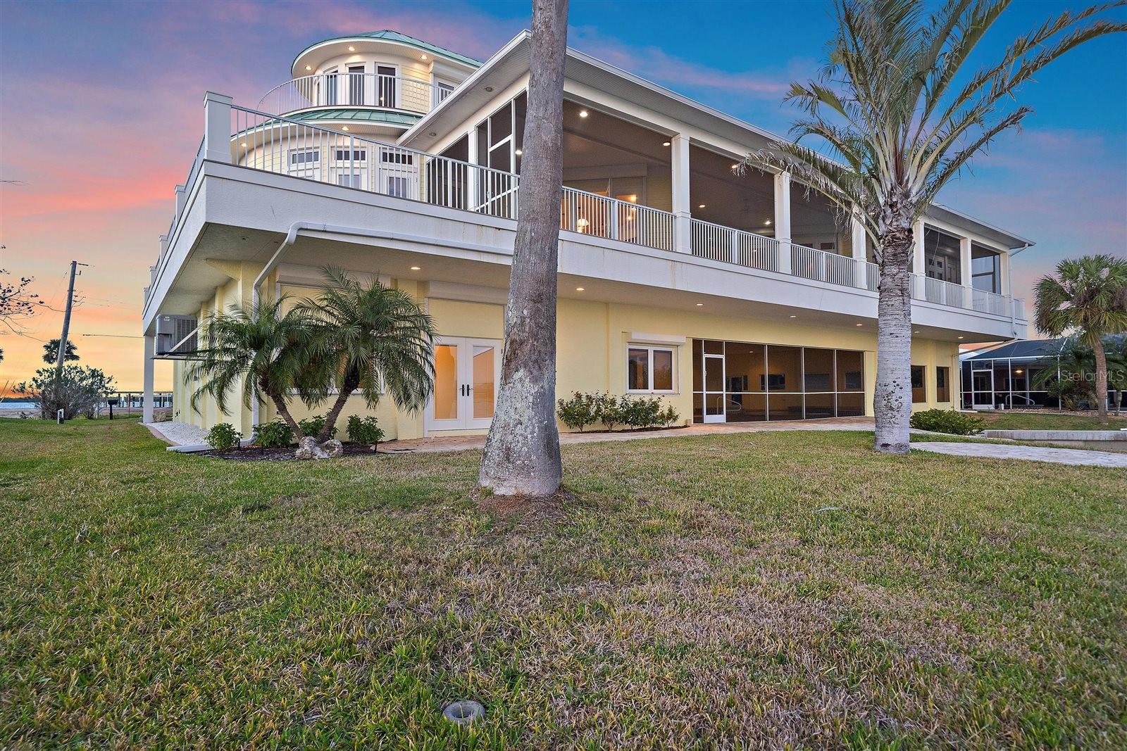 1905 MISSISSIPPI AVENUE