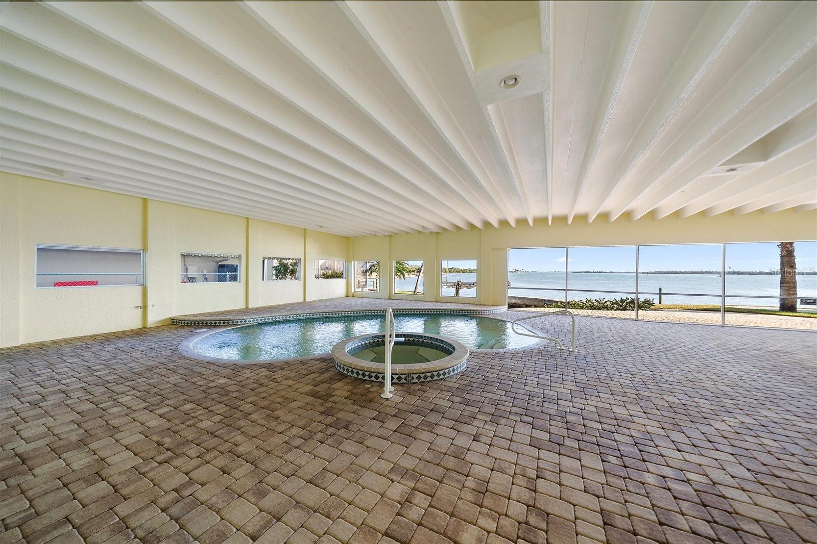 GROVE CITY SHORES E 07 - Residential