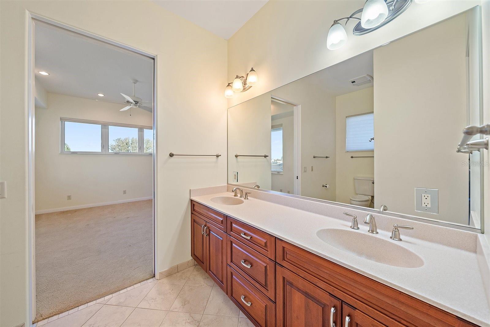 GROVE CITY SHORES E 07 - Residential