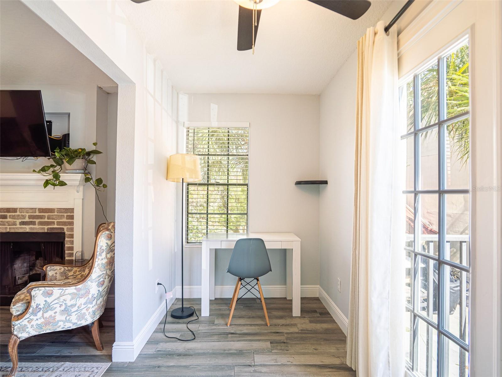 249 AFTON SQUARE 211