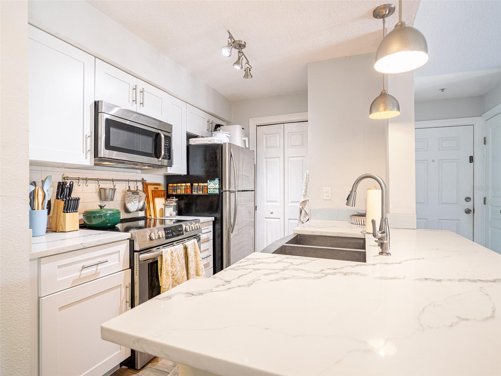 OASIS AT PEARL LAKE A CONDO - Residential