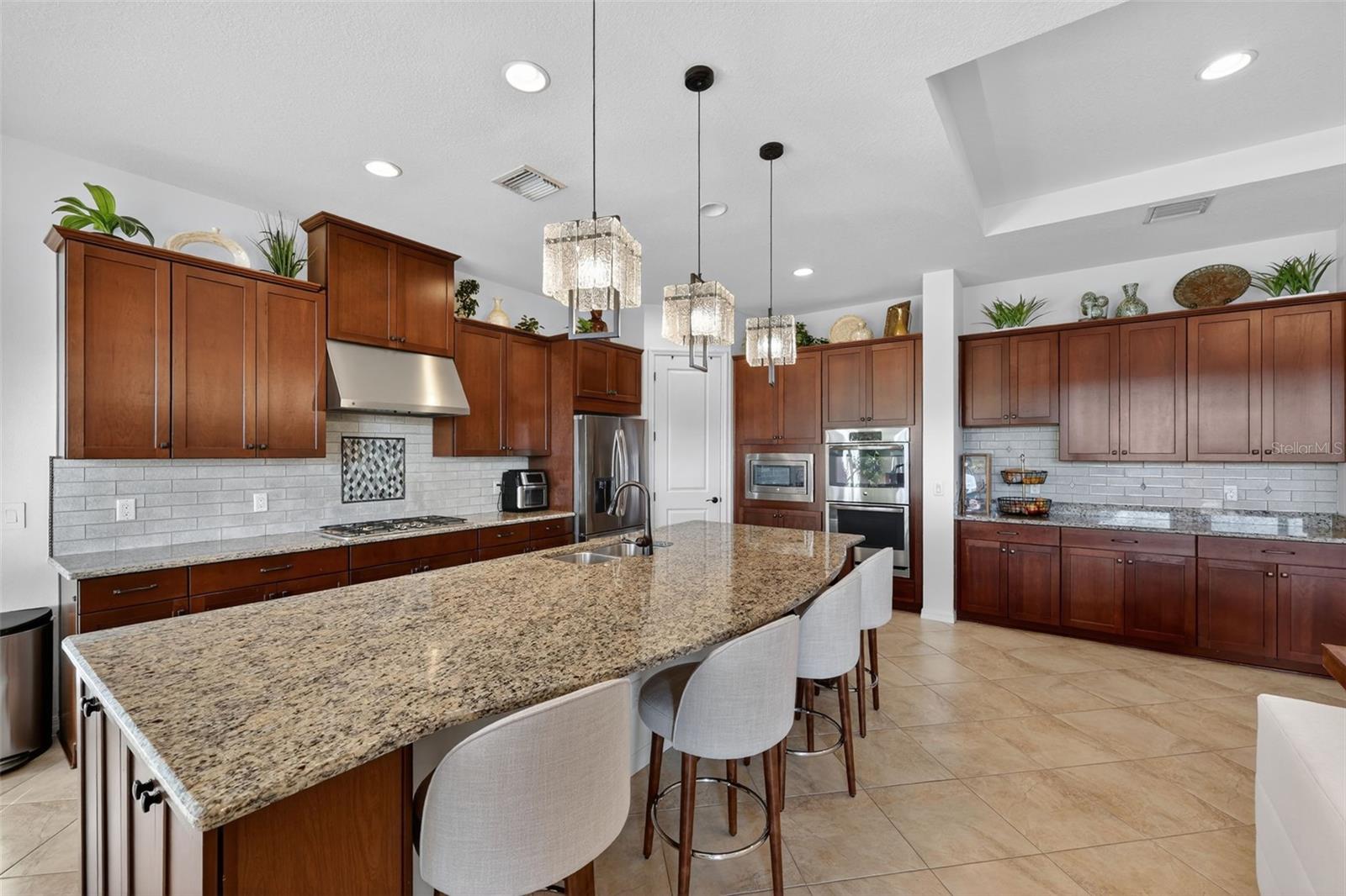 ARBOR RESERVE - Residential