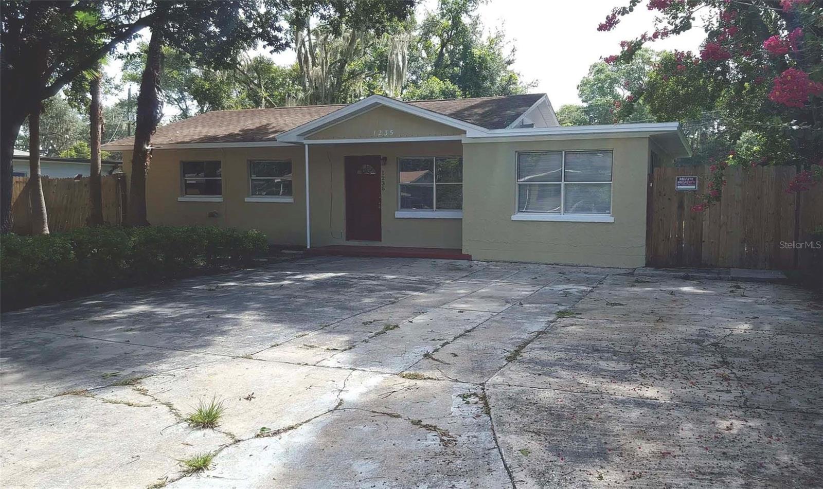 WOODLAND ESTATES - Residential