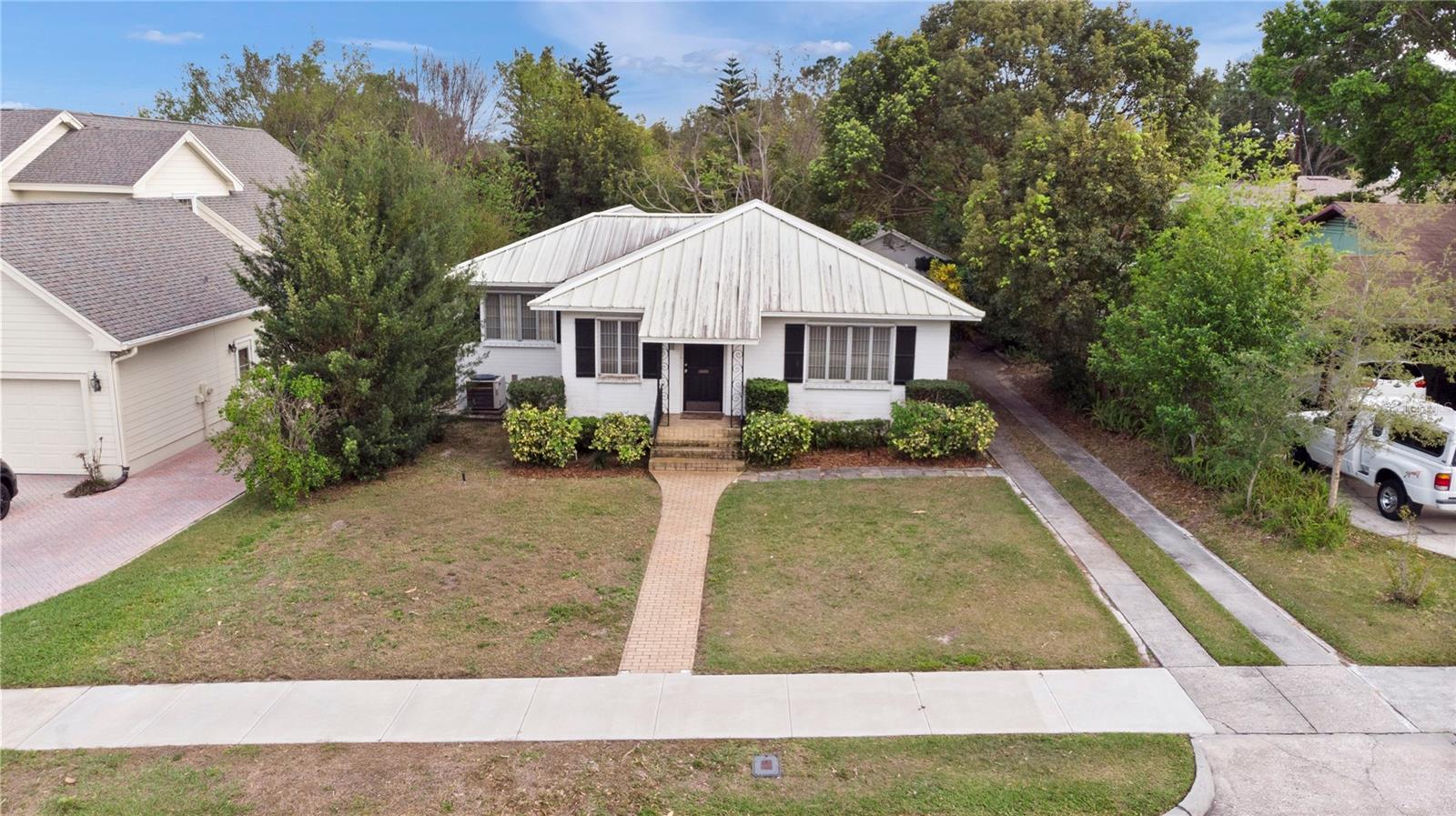 Photo 1 of 31 of 325 MORNINGSIDE DRIVE house