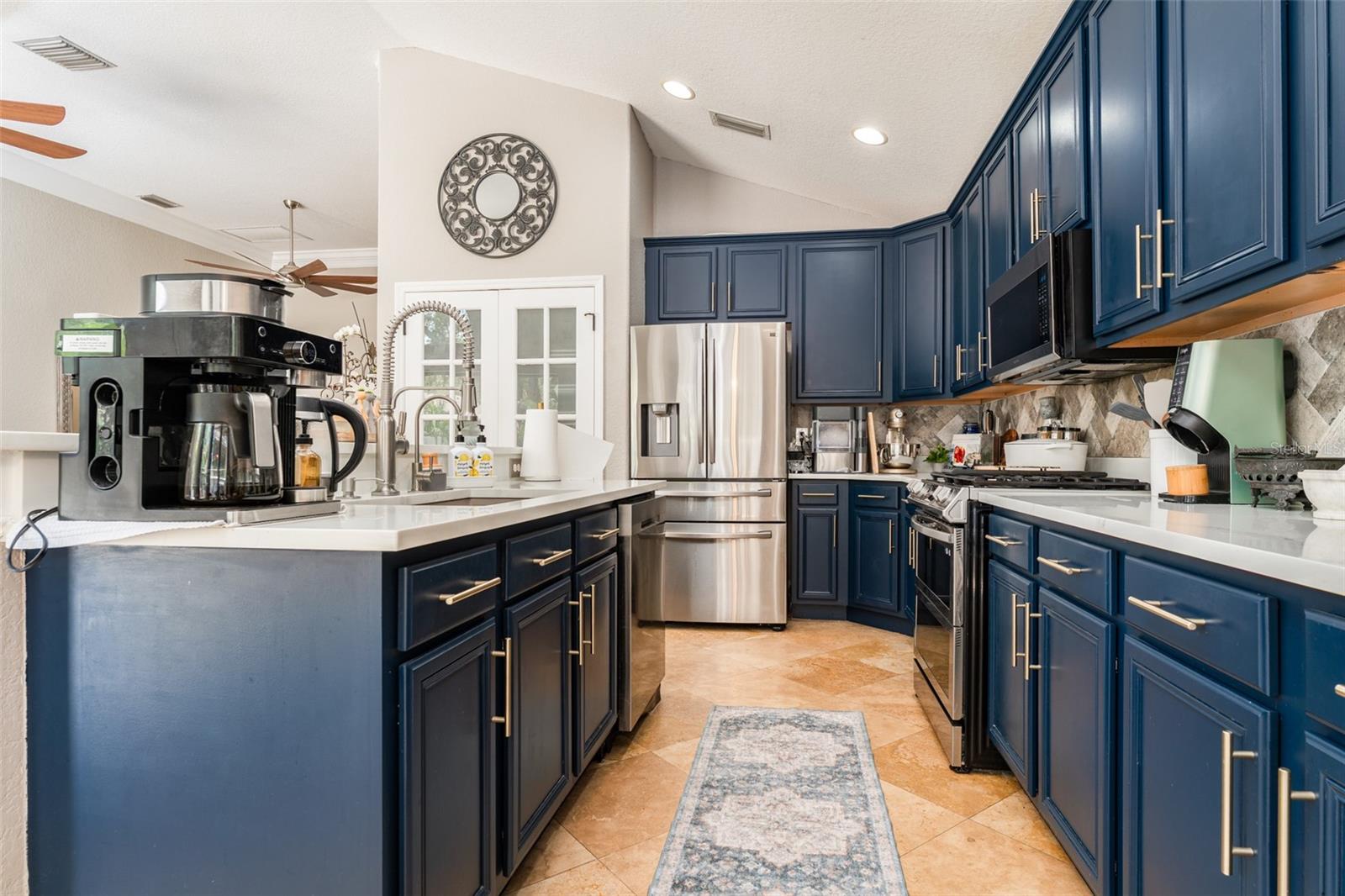 9060 PINEBREEZE DRIVE