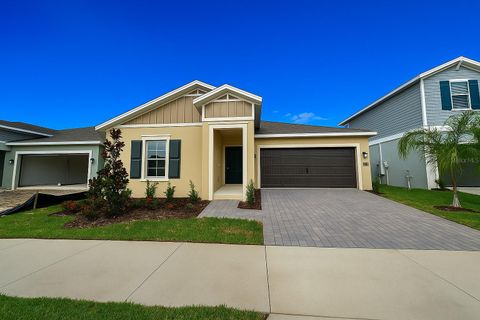 Photo of 4735 Golden Knight Boulevard, Kissimmee, FL 34746 (MLS # O6365973)