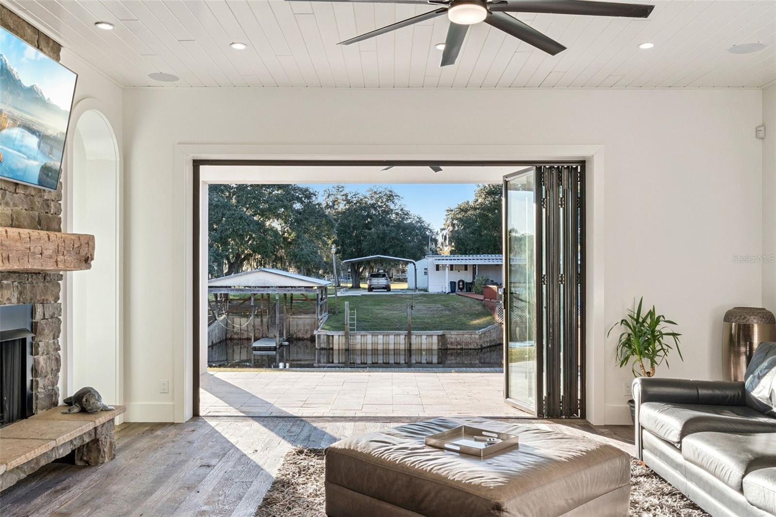 PALM SHADOWS VACD - Residential