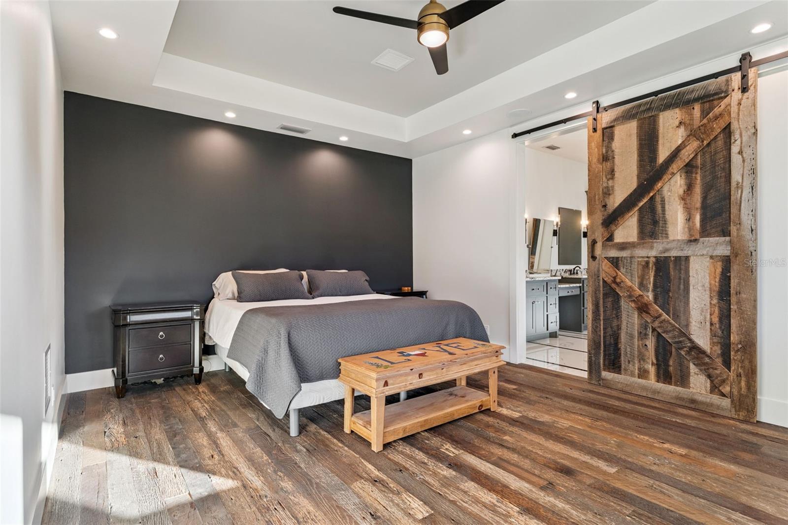 PALM SHADOWS VACD - Residential