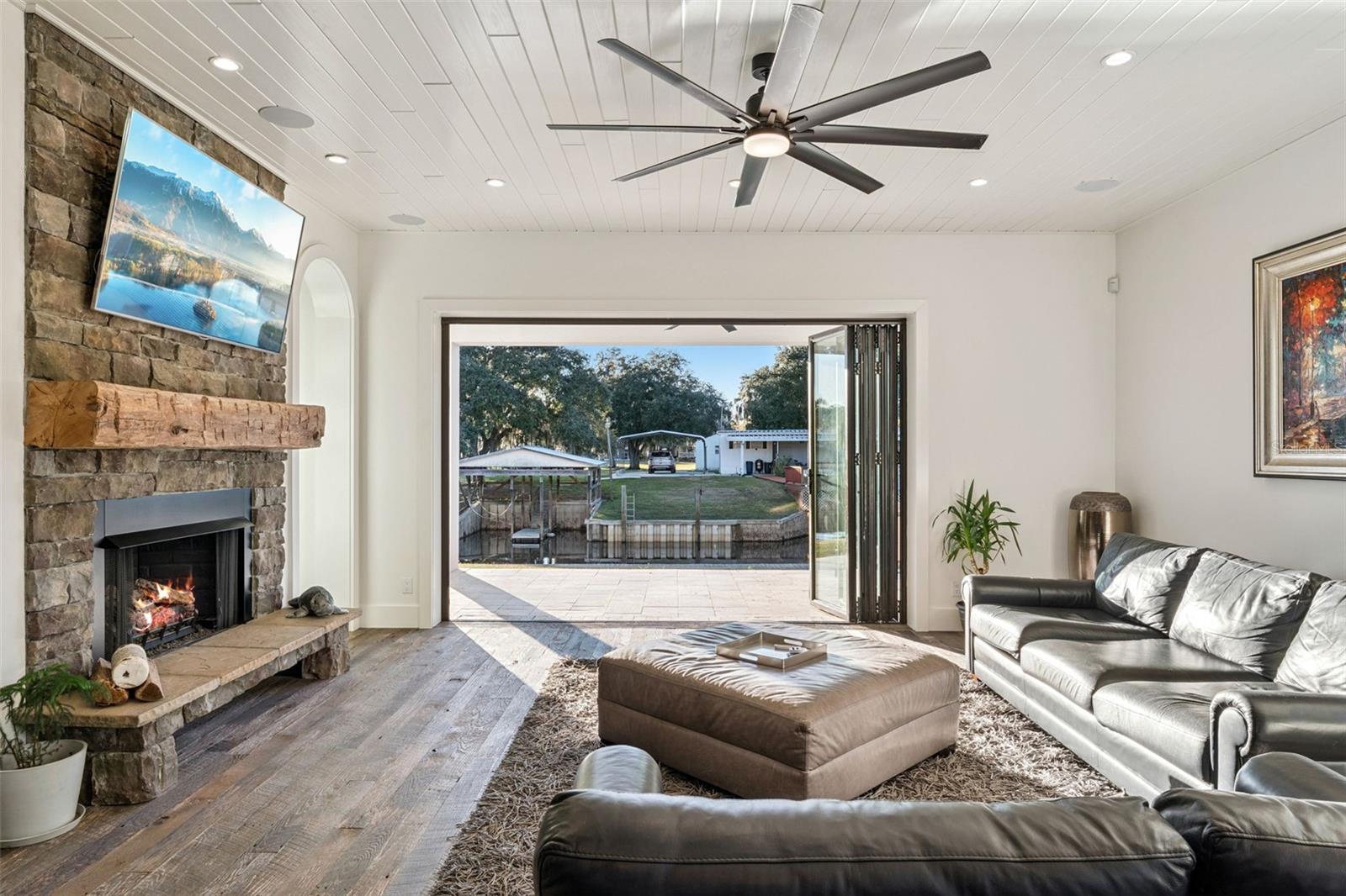 2072 STARBOARD DRIVE