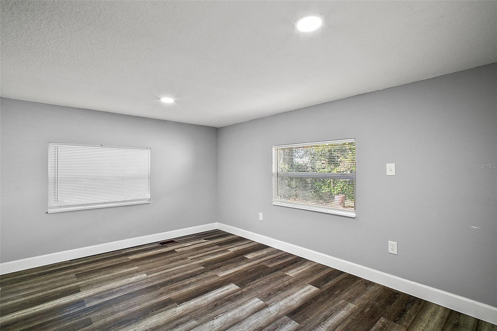 EUSTIS - Residential