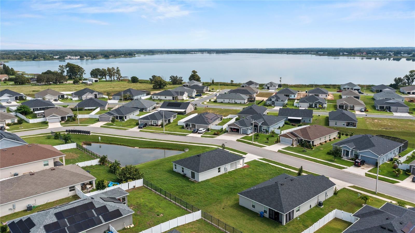 LAKES TR 5 - Residential Lease