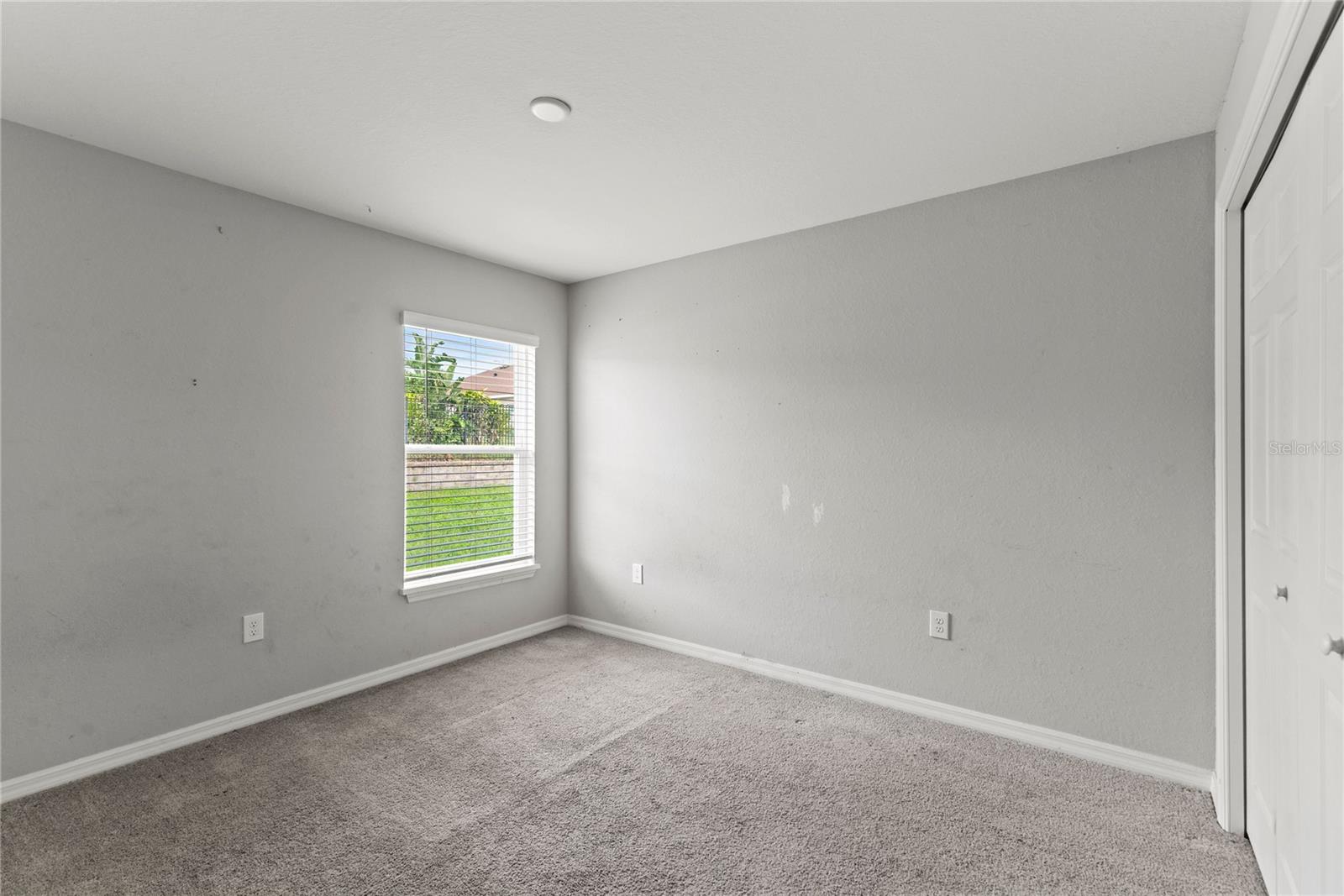 LAKES TR 5 - Residential Lease