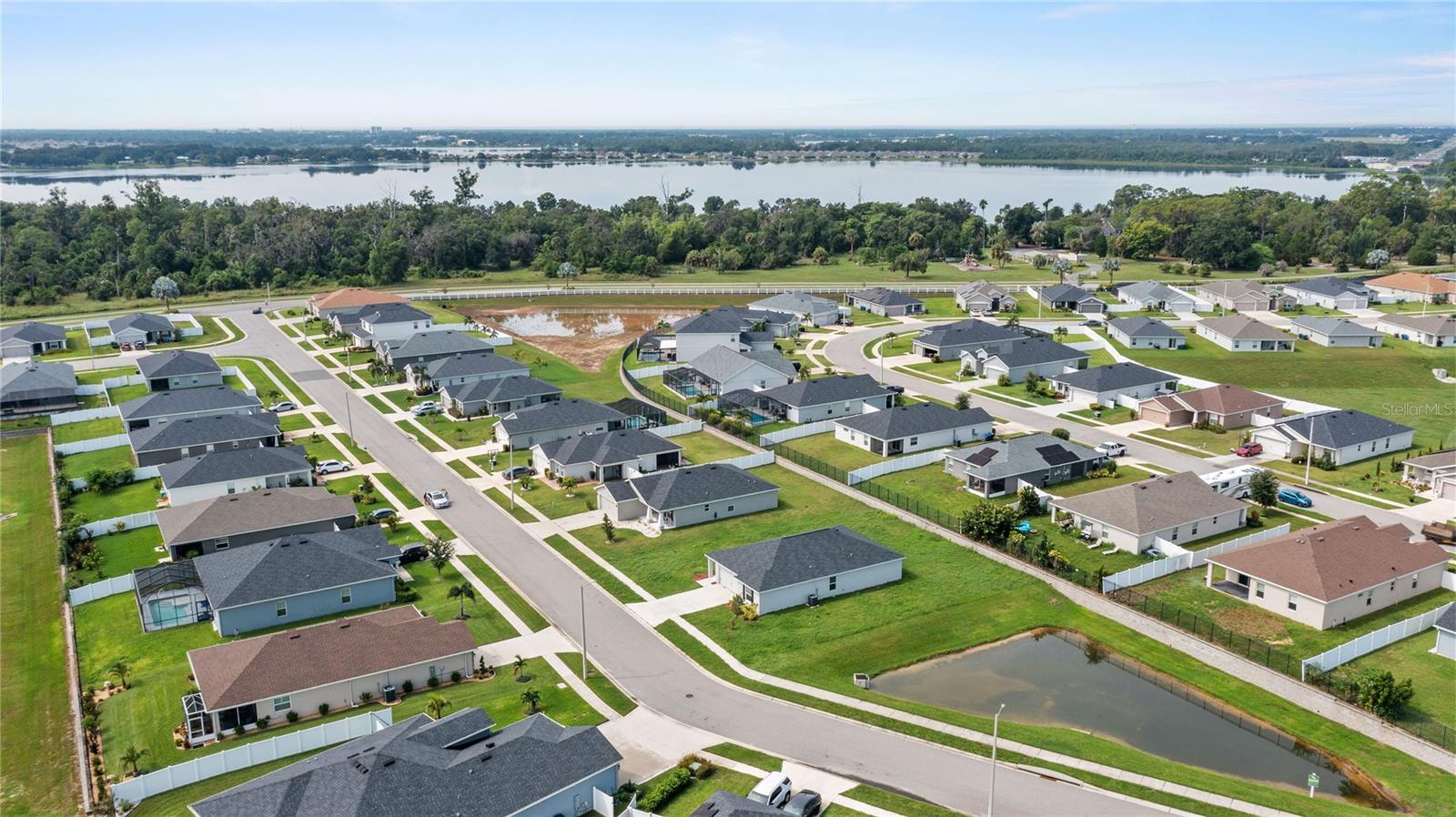 LAKES TR 5 - Residential Lease