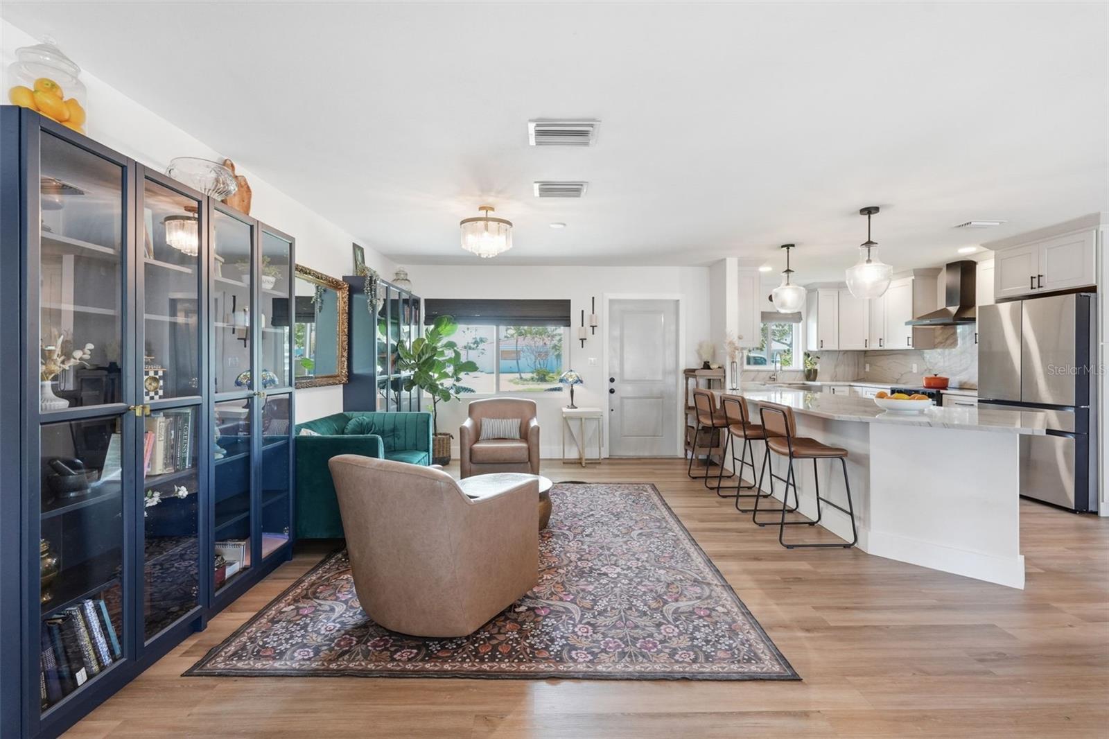 9571 SUN ISLE DRIVE NE