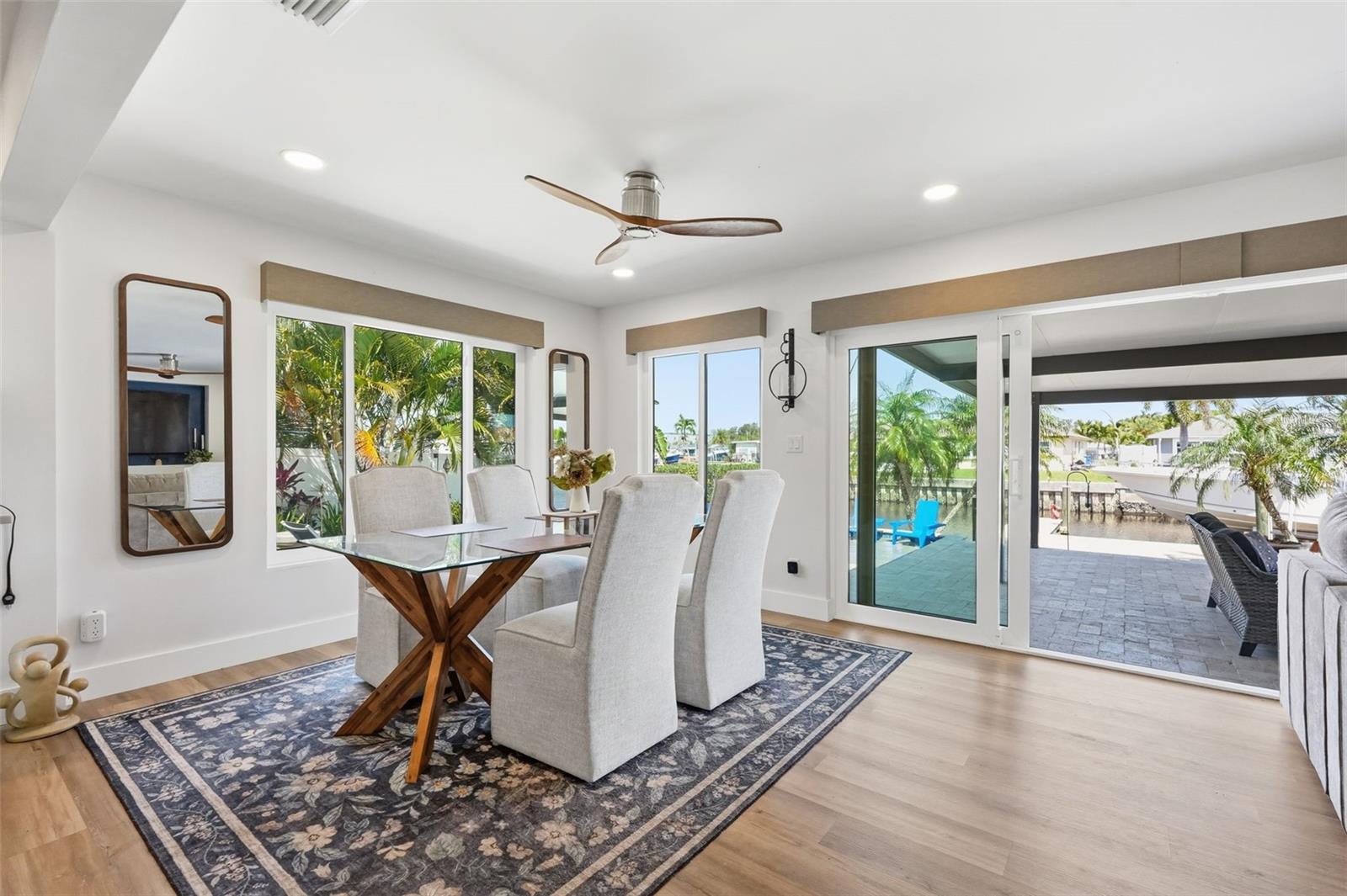 SUN PLAZA ISLES - Residential