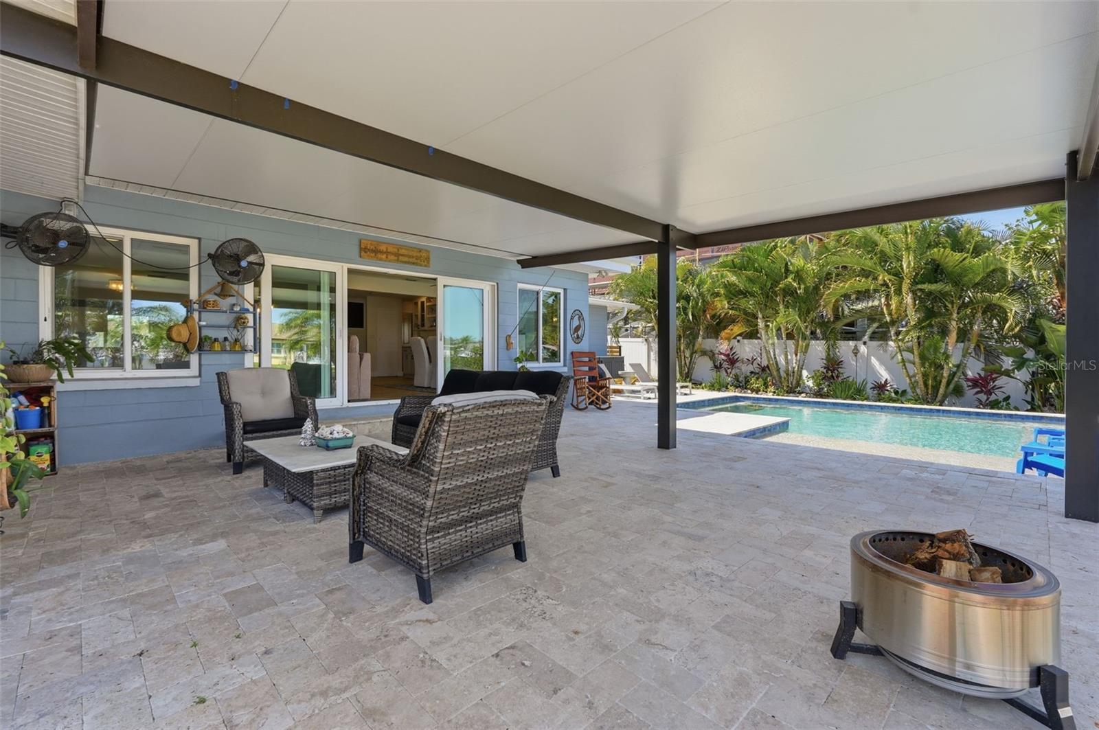 SUN PLAZA ISLES - Residential