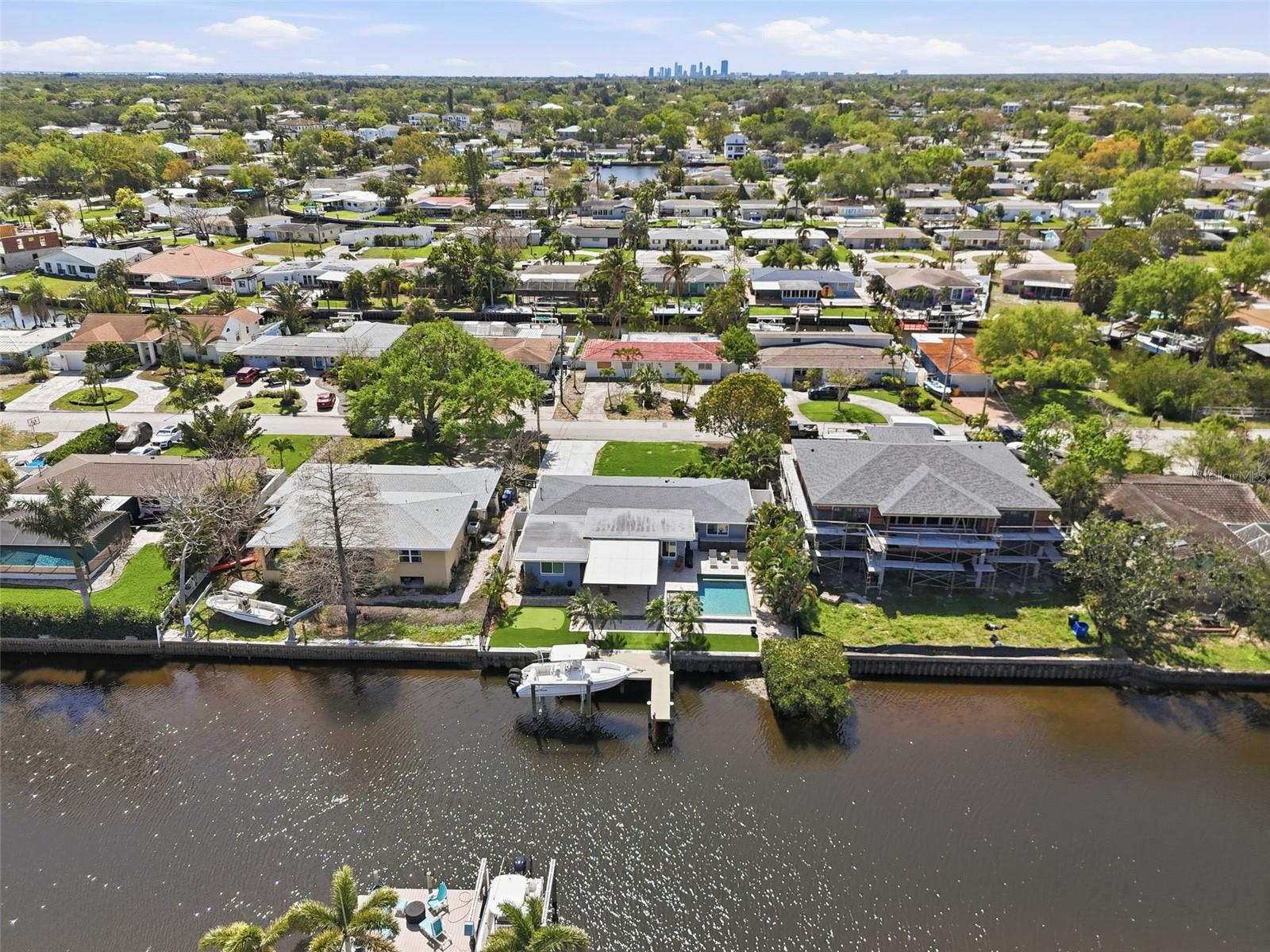 SUN PLAZA ISLES - Residential