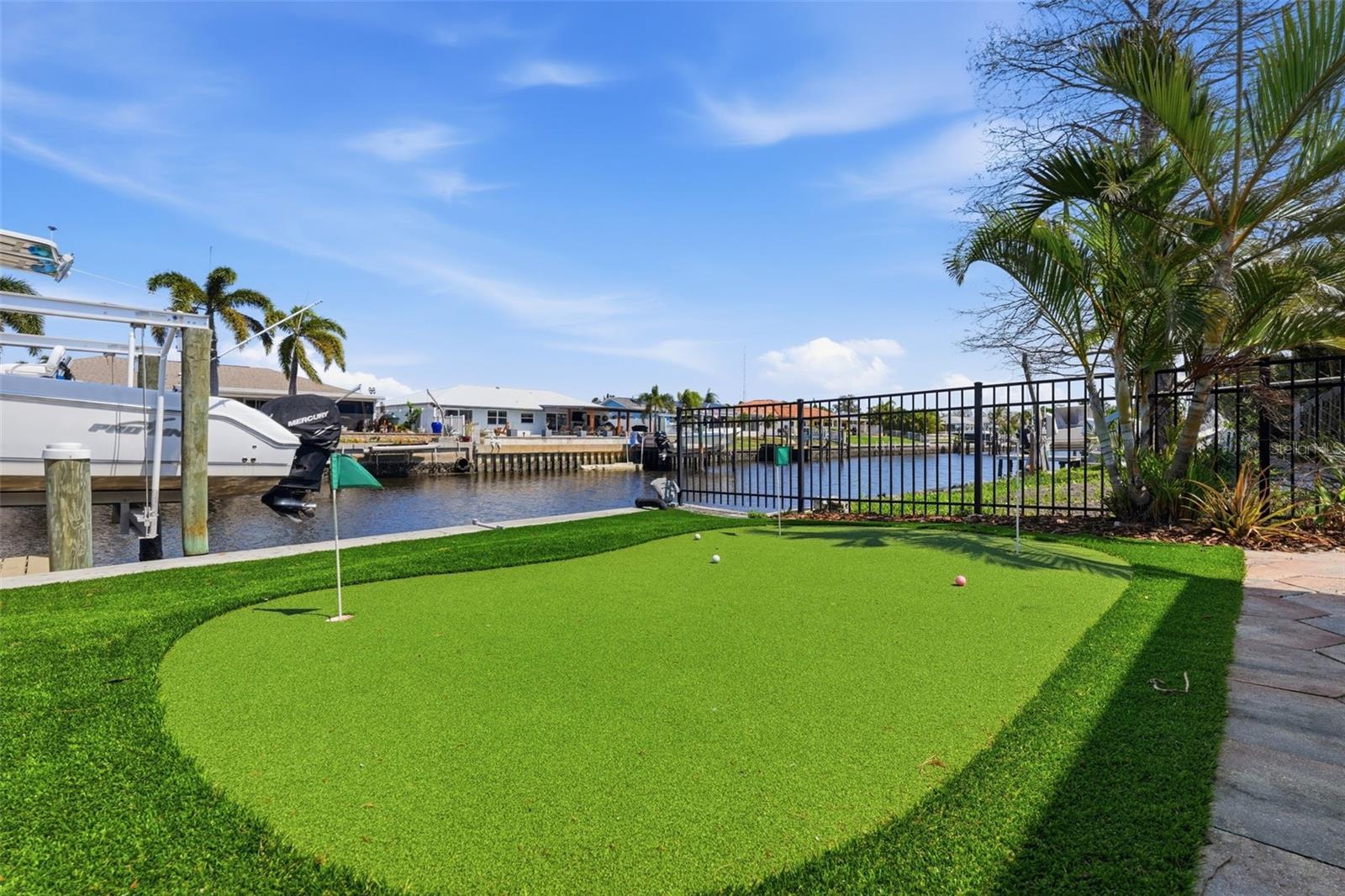 SUN PLAZA ISLES - Residential