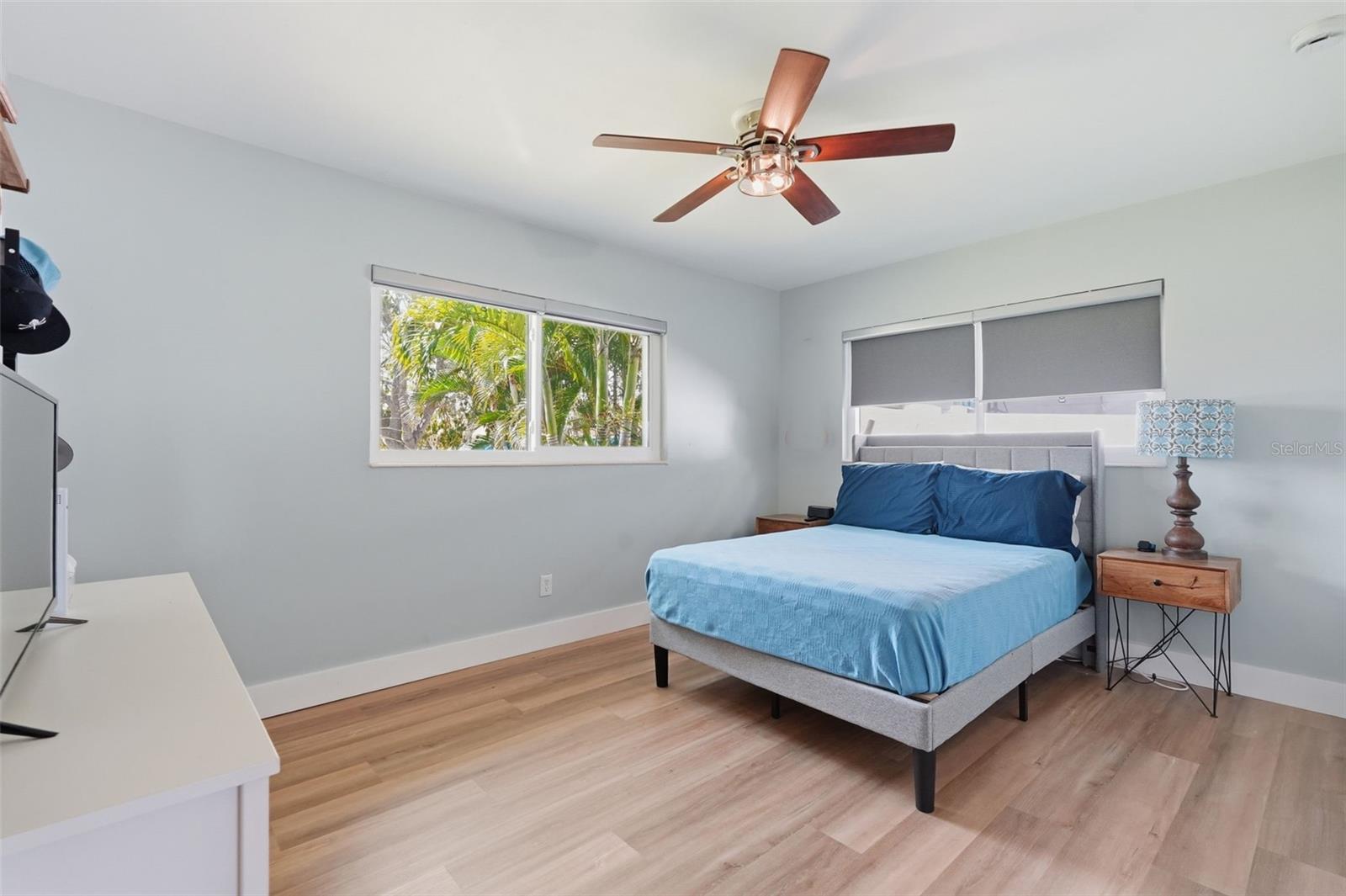 SUN PLAZA ISLES - Residential