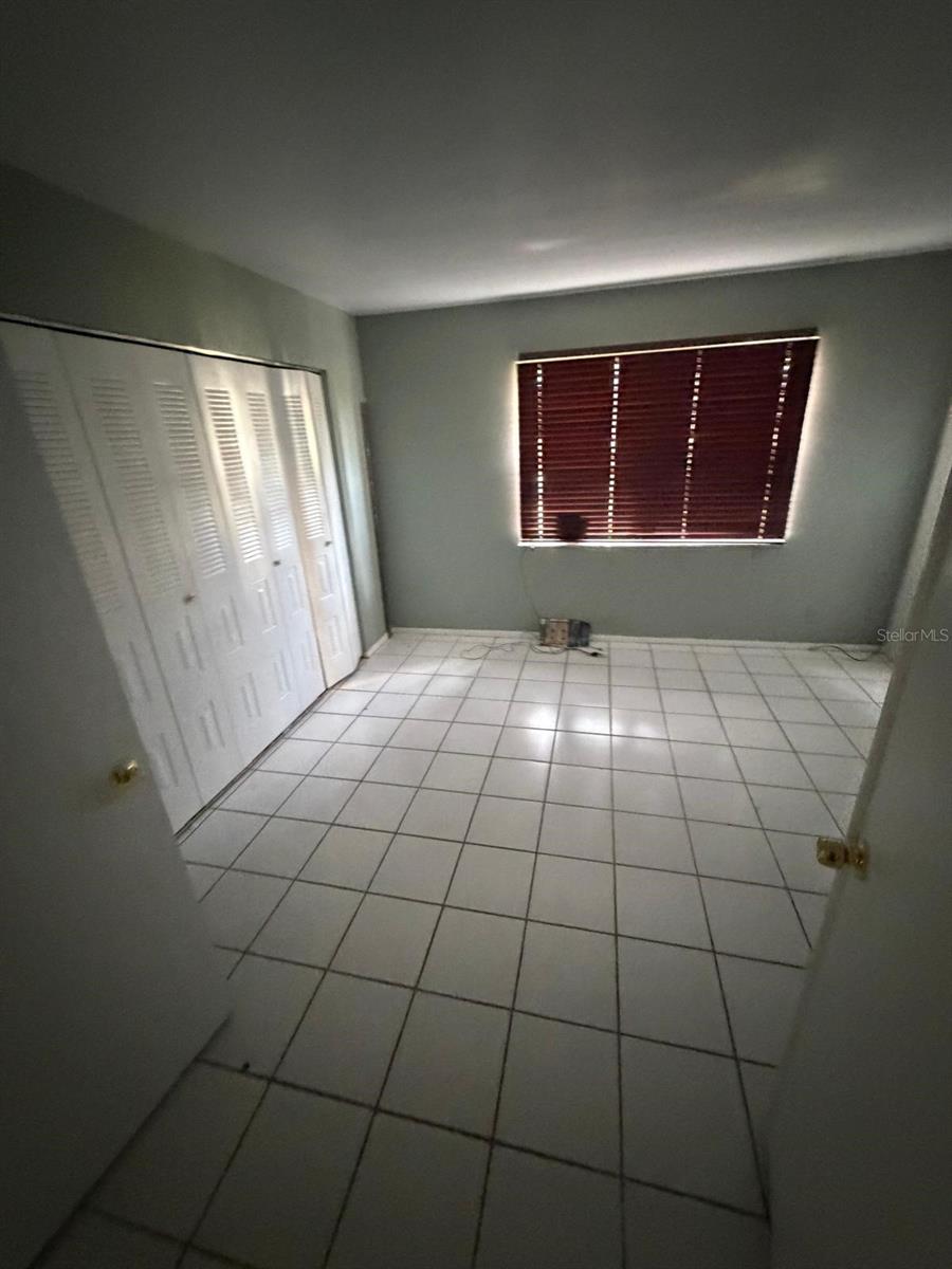 MIDPORT PLACE I A CONDO - Residential