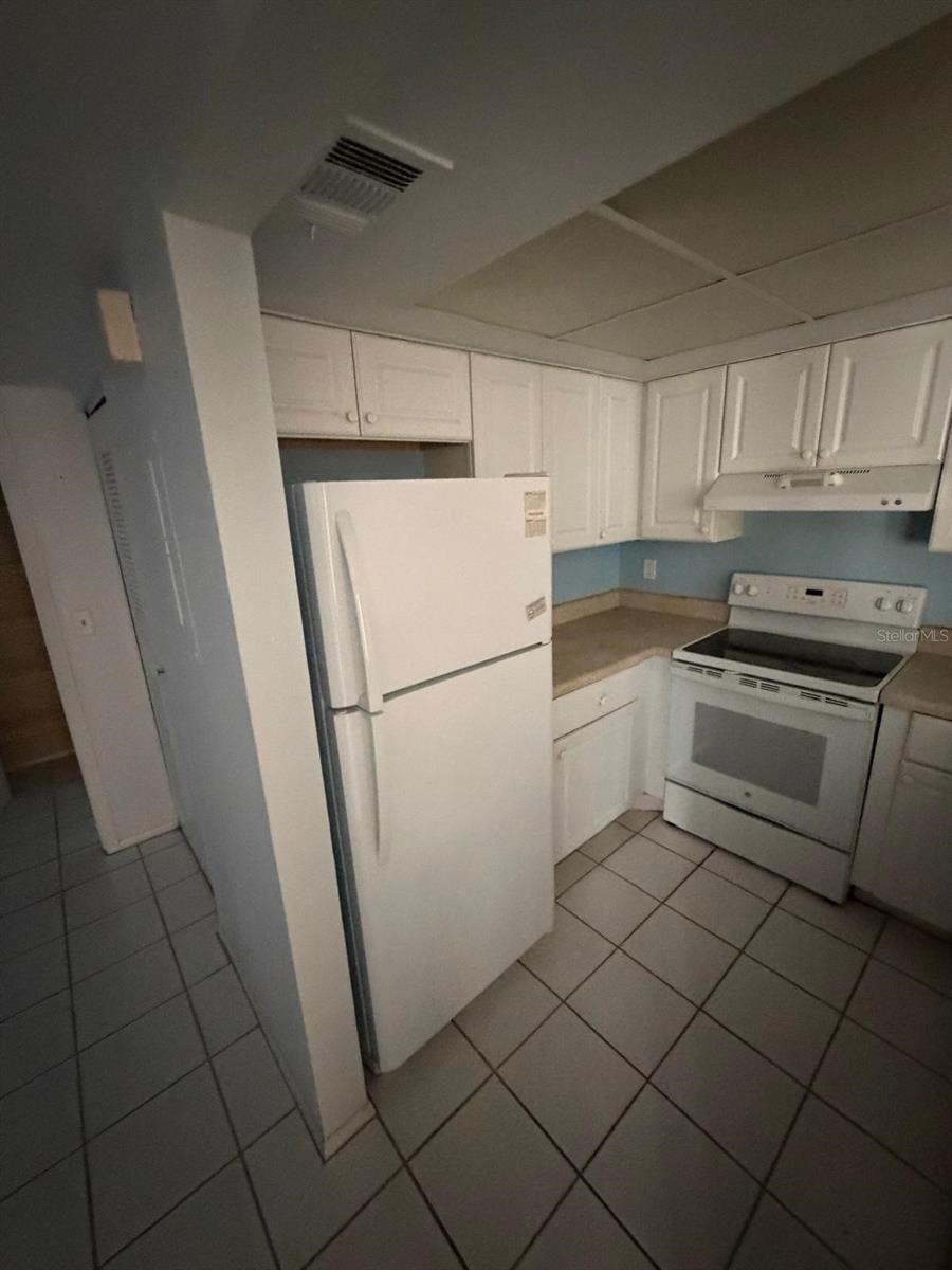 MIDPORT PLACE I A CONDO - Residential