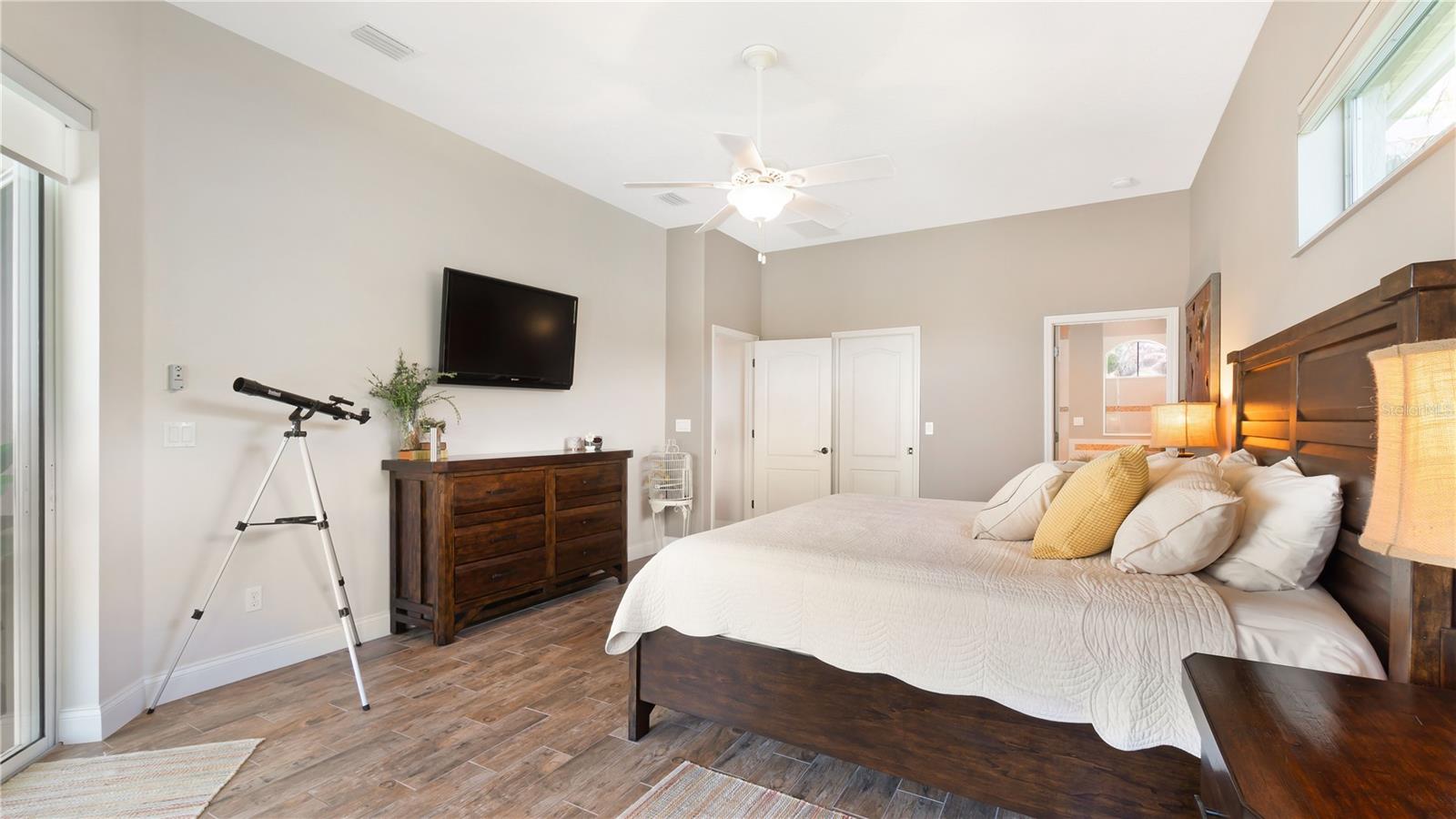 PROMENADE PARKE - Residential