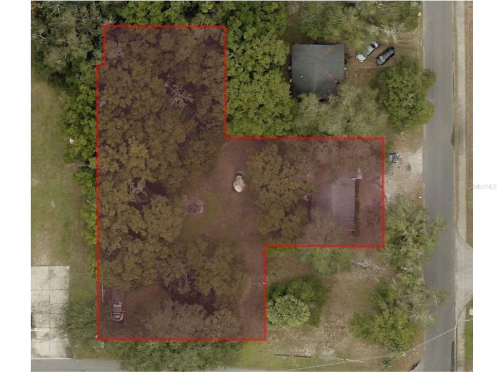 Photo of 1615 N Wardell Street, Mount Dora, FL 32757 (MLS # G5107043)