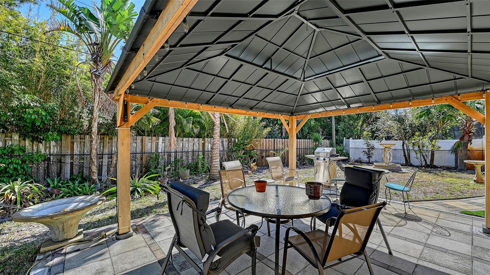 WESLO WILLOWS - Residential