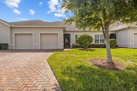 Photo of 2853 Attwater Loop, Winter Haven, FL 33884 (MLS # P4936736)