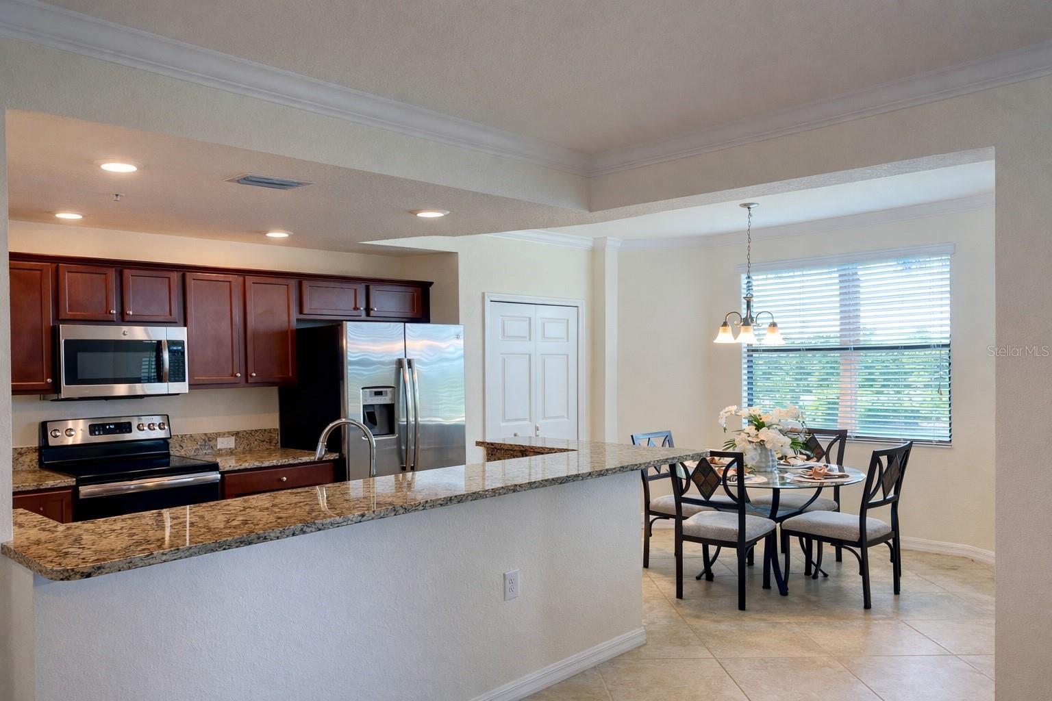 LAKEWOOD NATIONAL - Residential